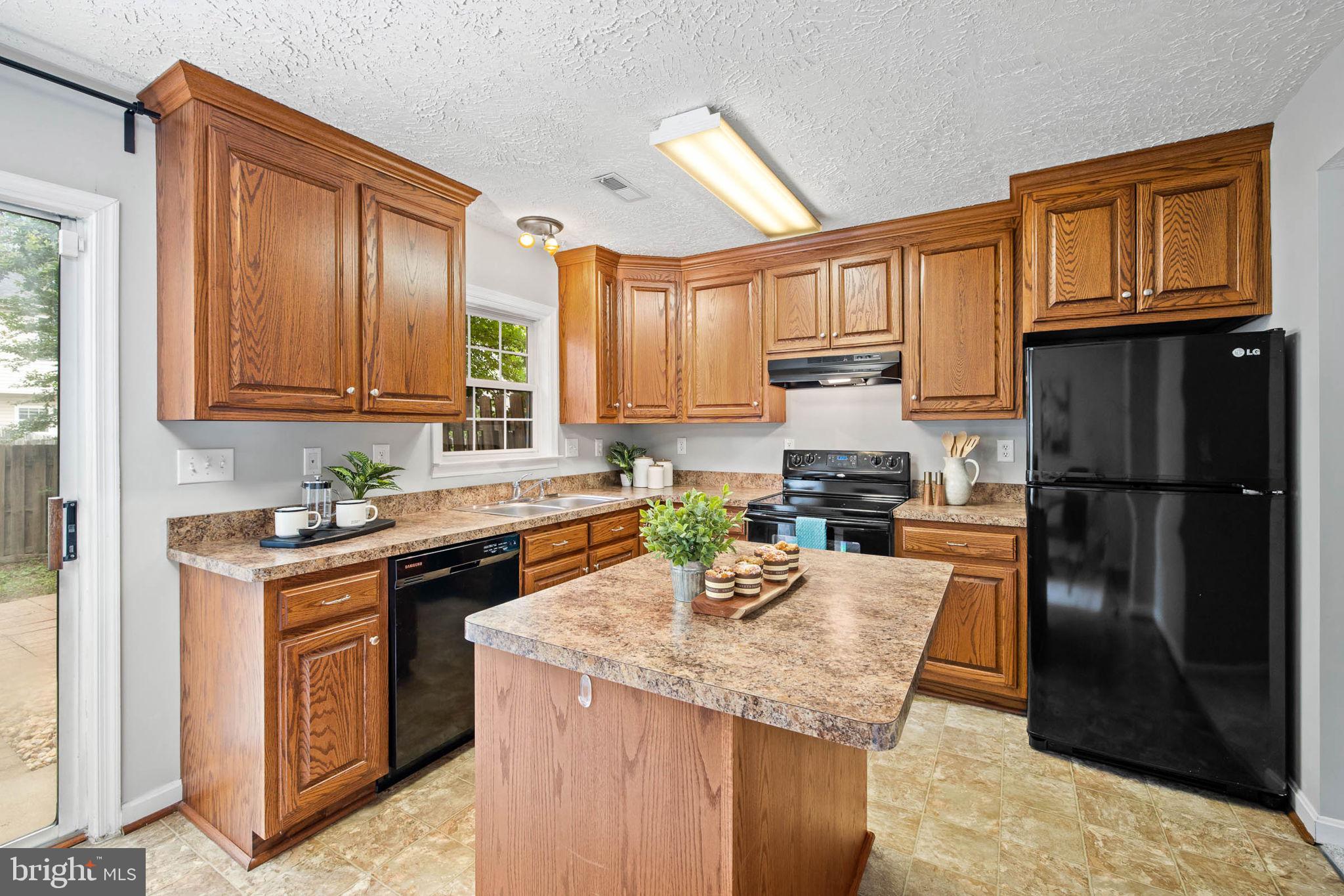 TIDEWATER PLAINS - Residential