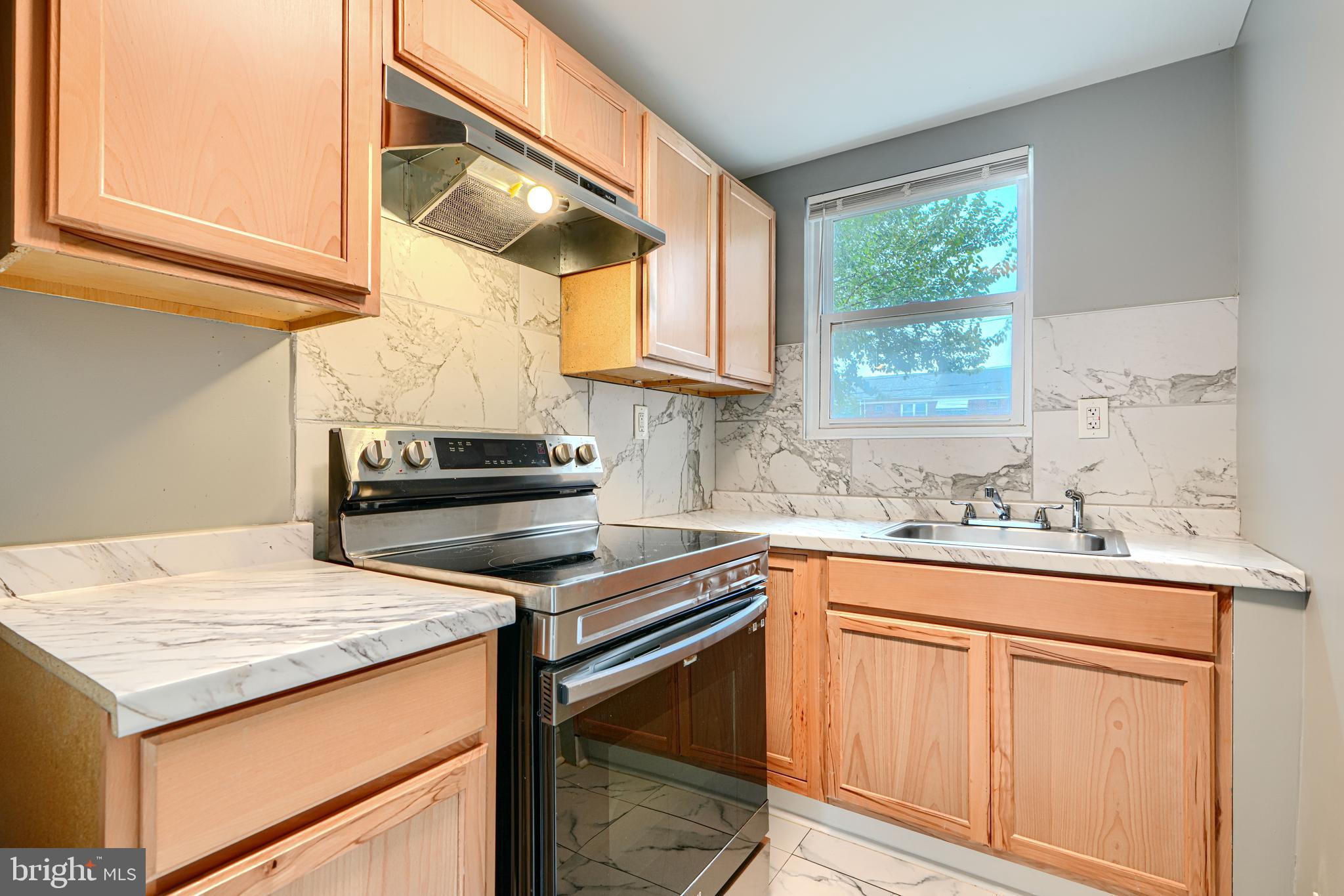 BROOKLYN PARK - Residential Income