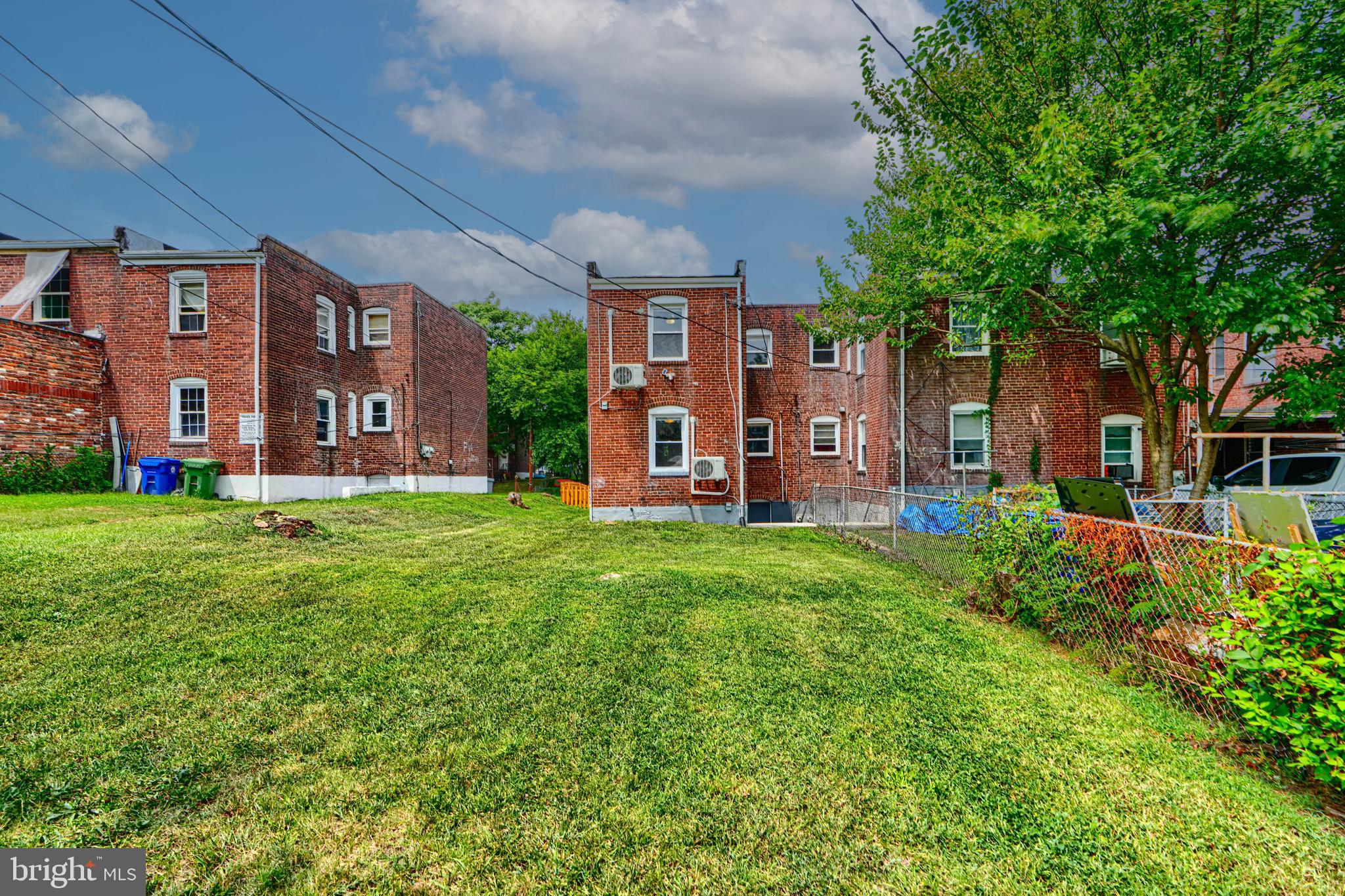 BROOKLYN PARK - Residential Income