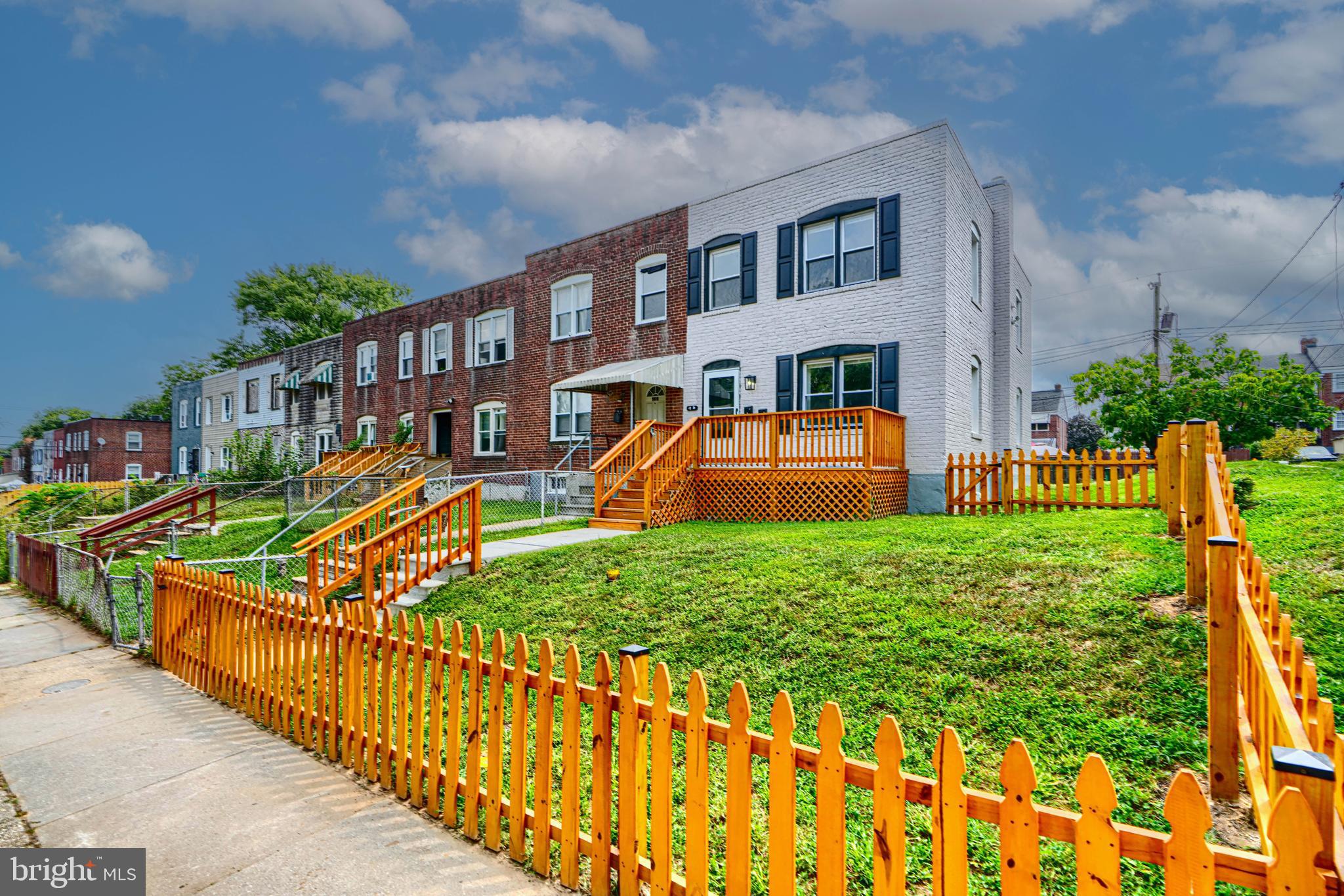 Discover this stunning end-of-group property, completely renovated from top to bottom with premium finishes and modern systems. Each of the two one-bedroom units is thoughtfully designed and fully equipped with: two independent heating systems, two ductless AC units, two stackable washer/dryers, and separate gas and electric meters for each unit. This turnkey gem is 100% rent-ready—no upgrades needed, no delays. Whether you're expanding your portfolio or diving into your first income property, this is a cash-flow opportunity you don’t want to miss. Add it to your portfolio and start earning from day one.