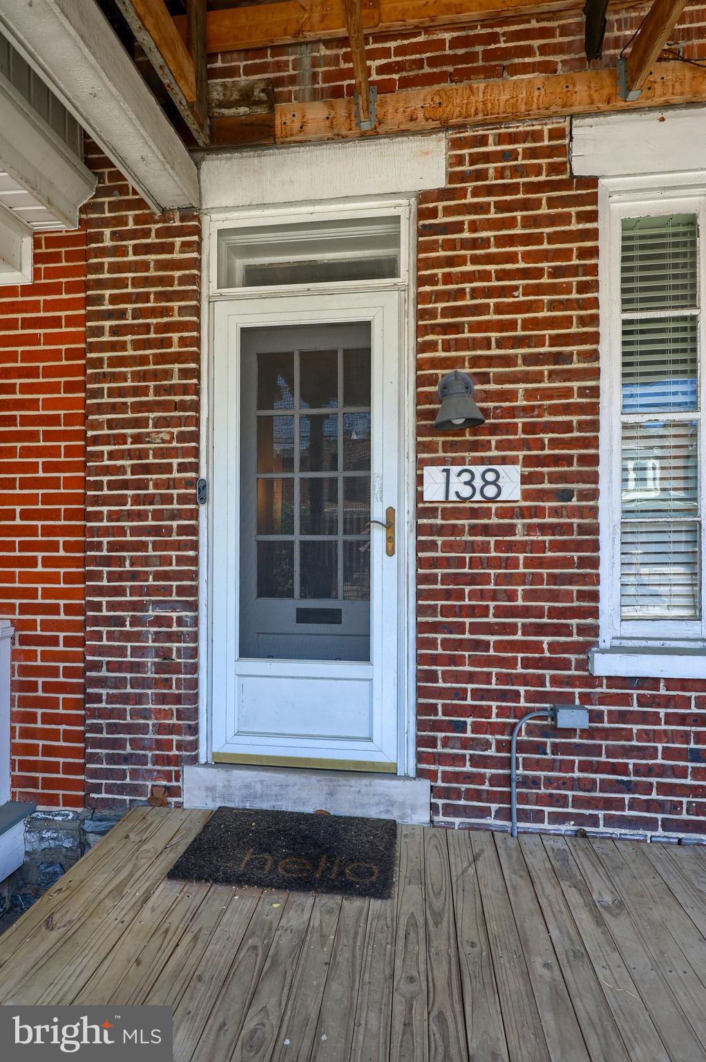 138 E ROSS STREET