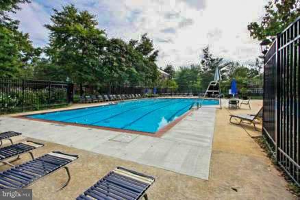 FAIRLINGTON VILLAGES - Residential