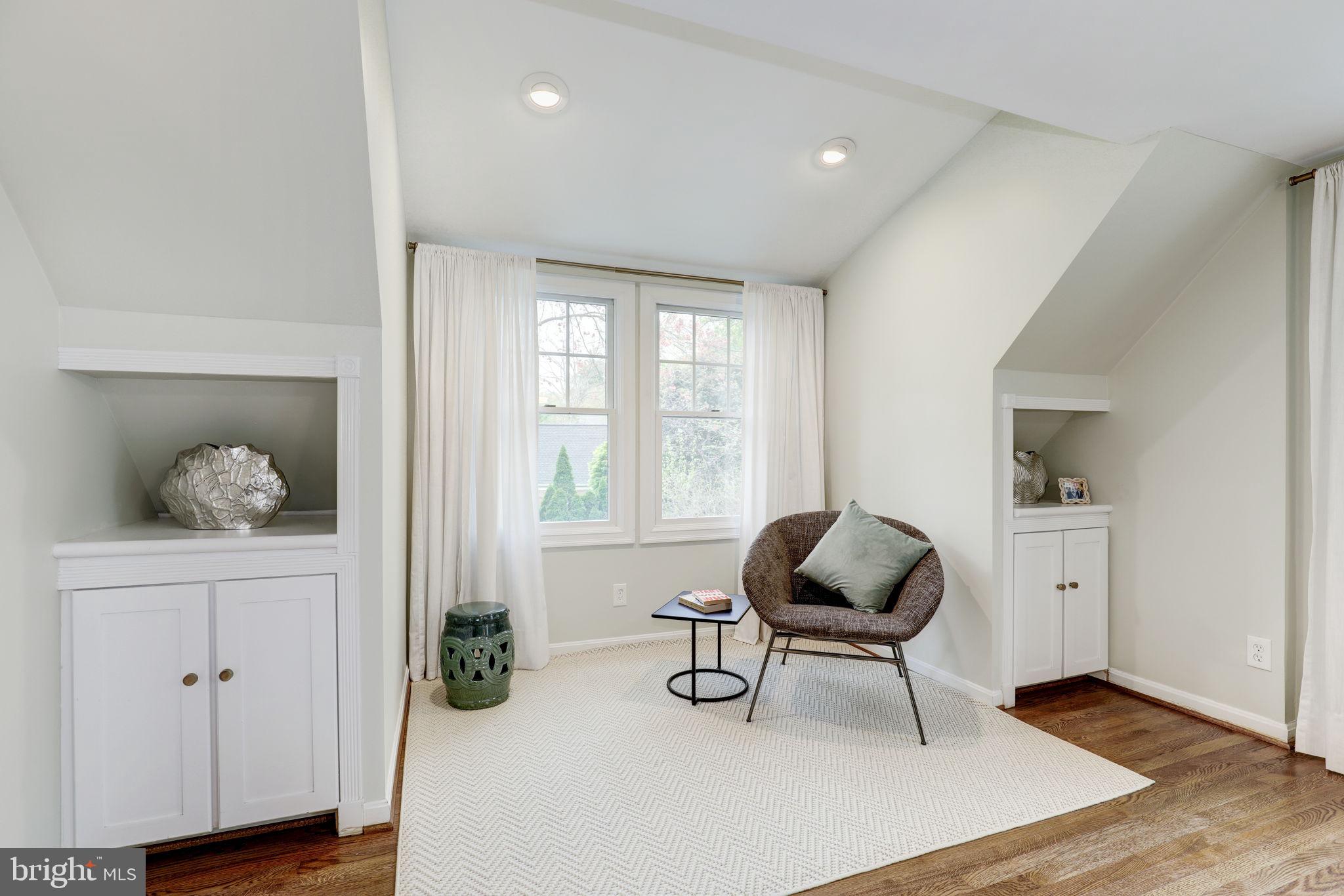 OLD FARM - Residential