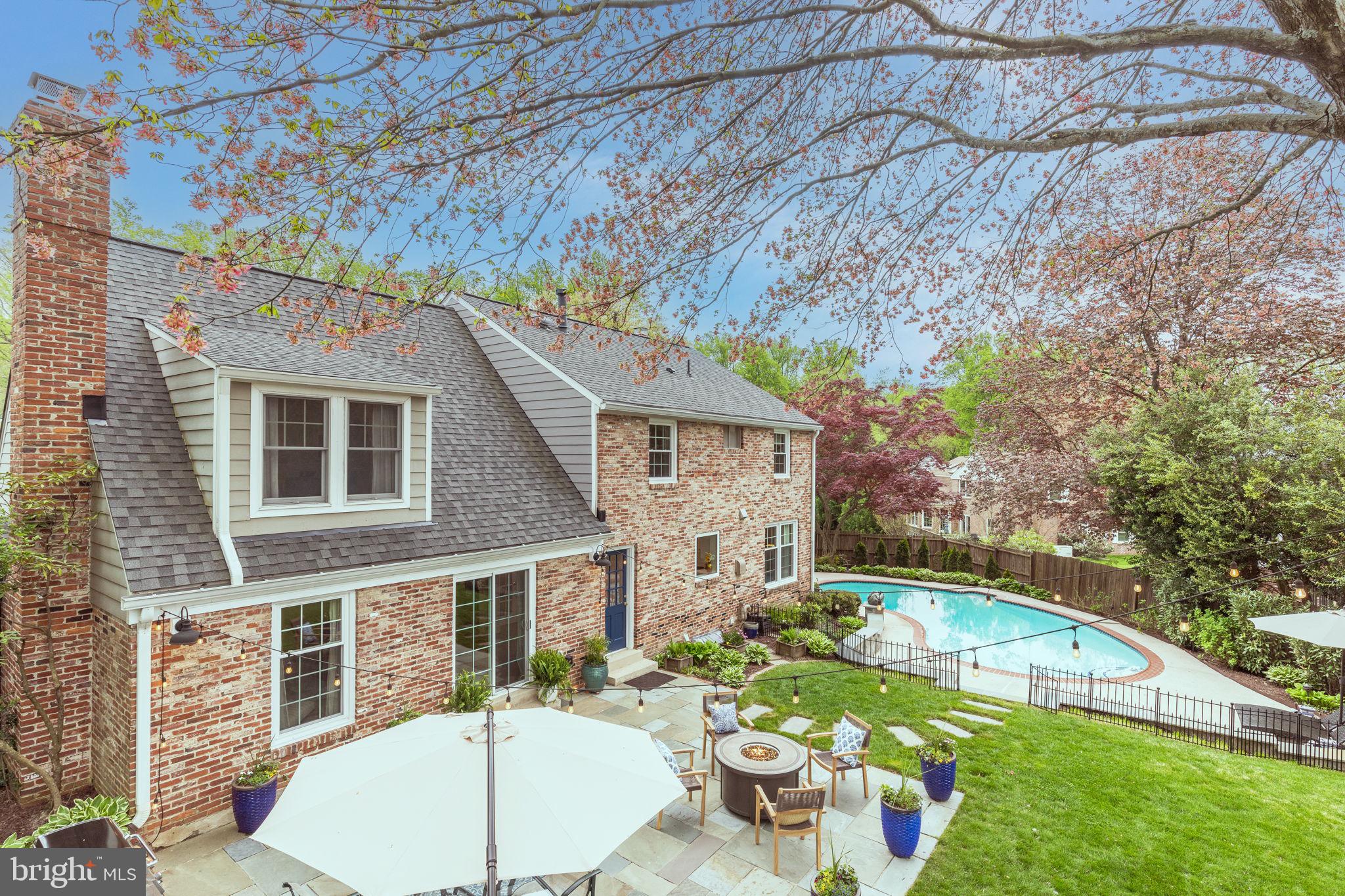 OLD FARM - Residential