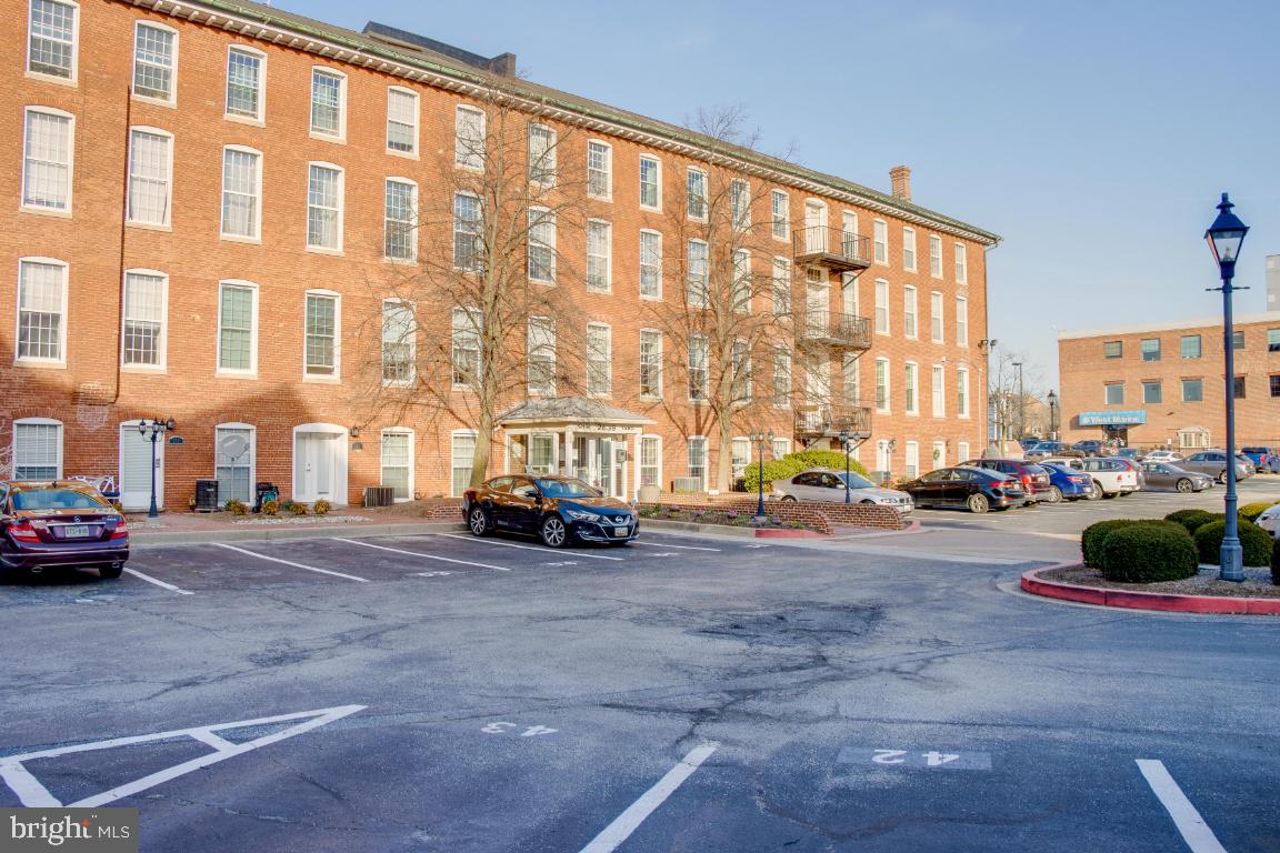 THE SHIPYARD - Residential Lease