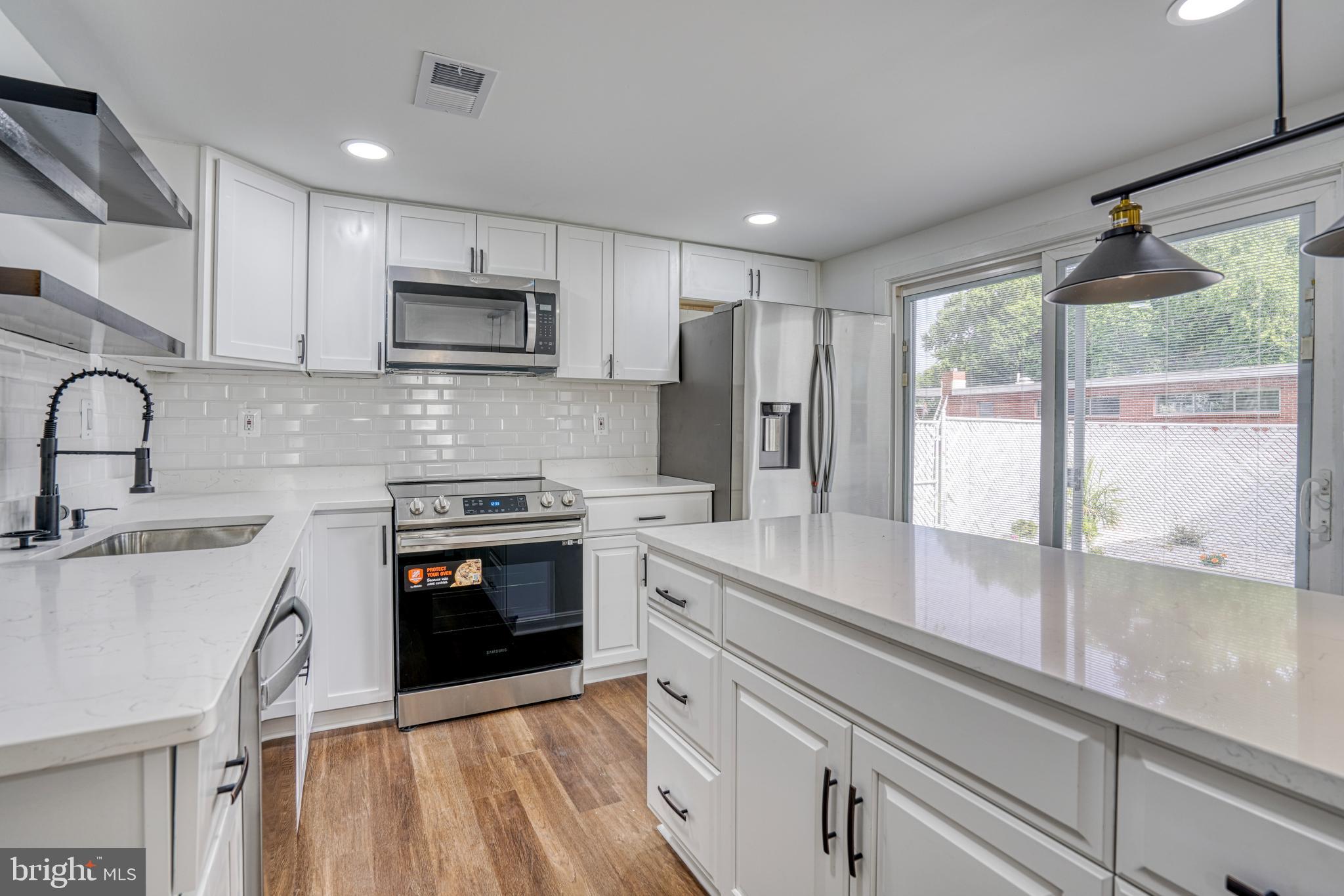 TRAPPE, MARYLAND - Residential