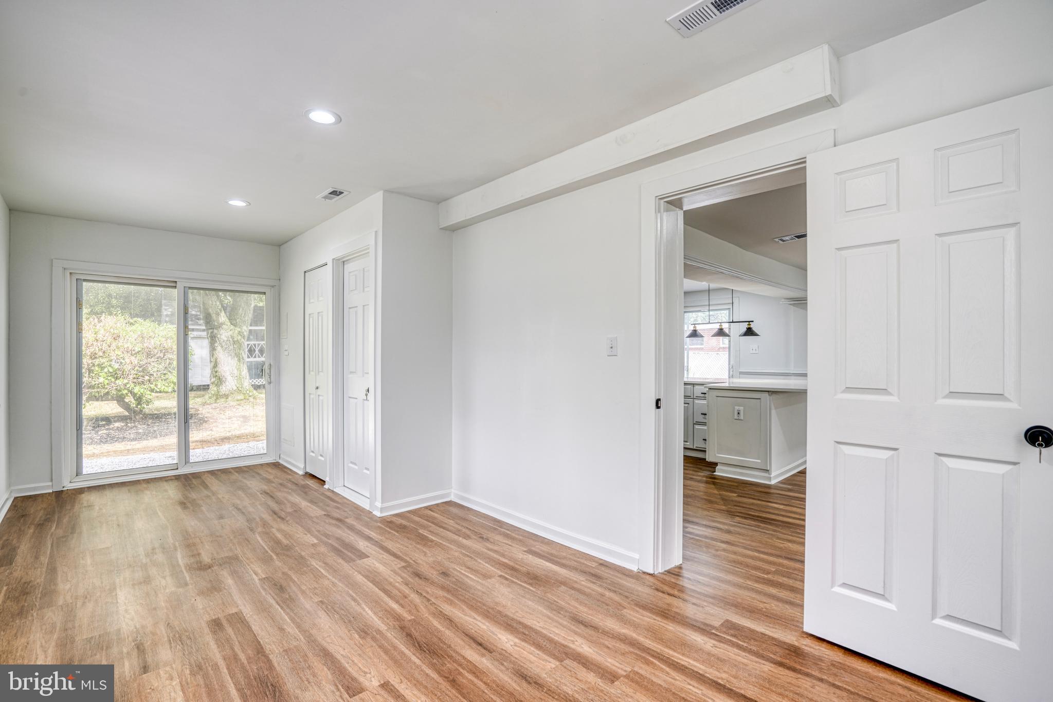 TRAPPE, MARYLAND - Residential