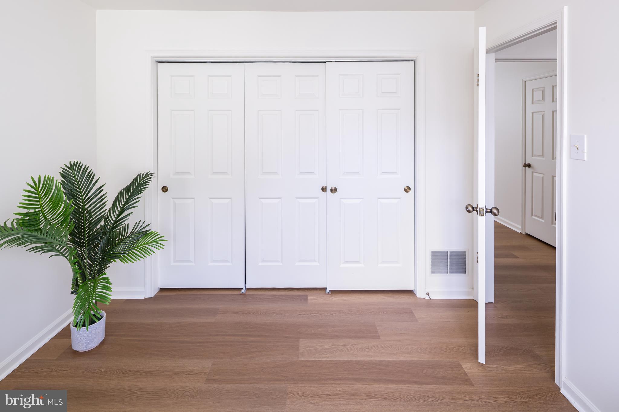 HERSHEYS MILL - Residential