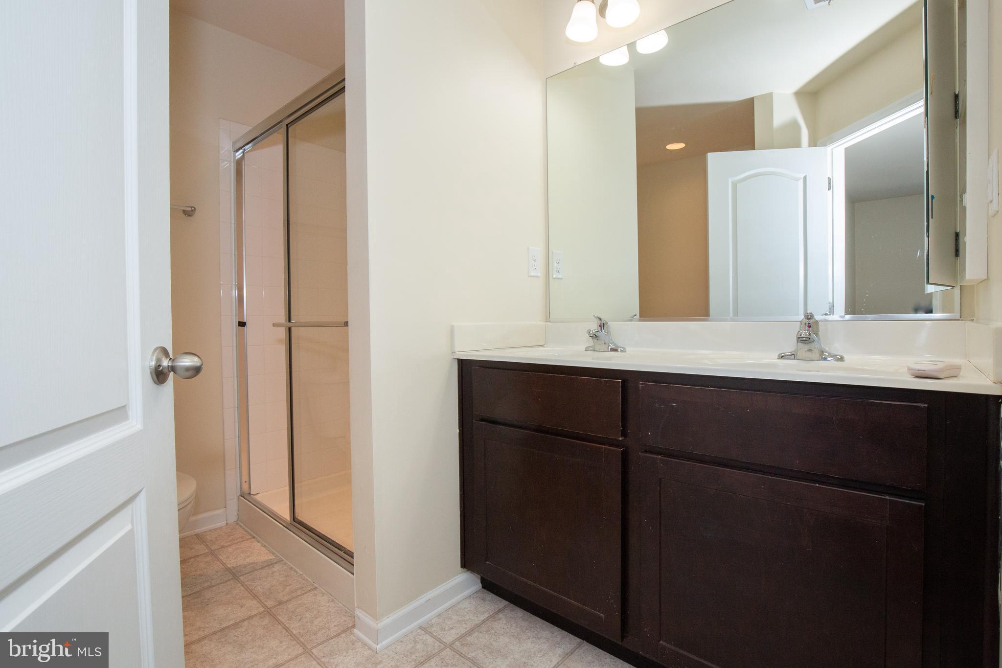 KENSINGTON TERRACE - Residential Lease