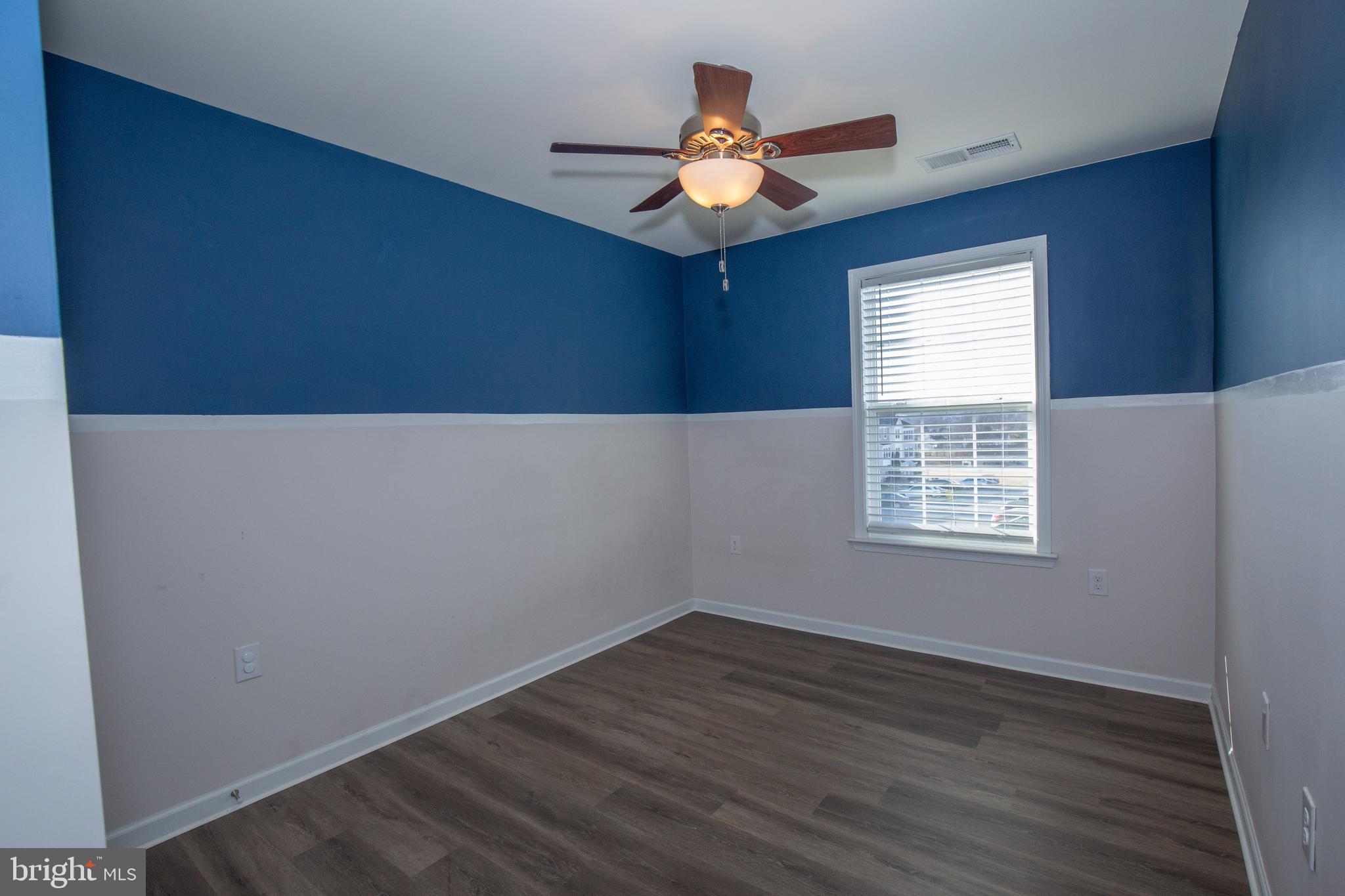 KENSINGTON TERRACE - Residential Lease