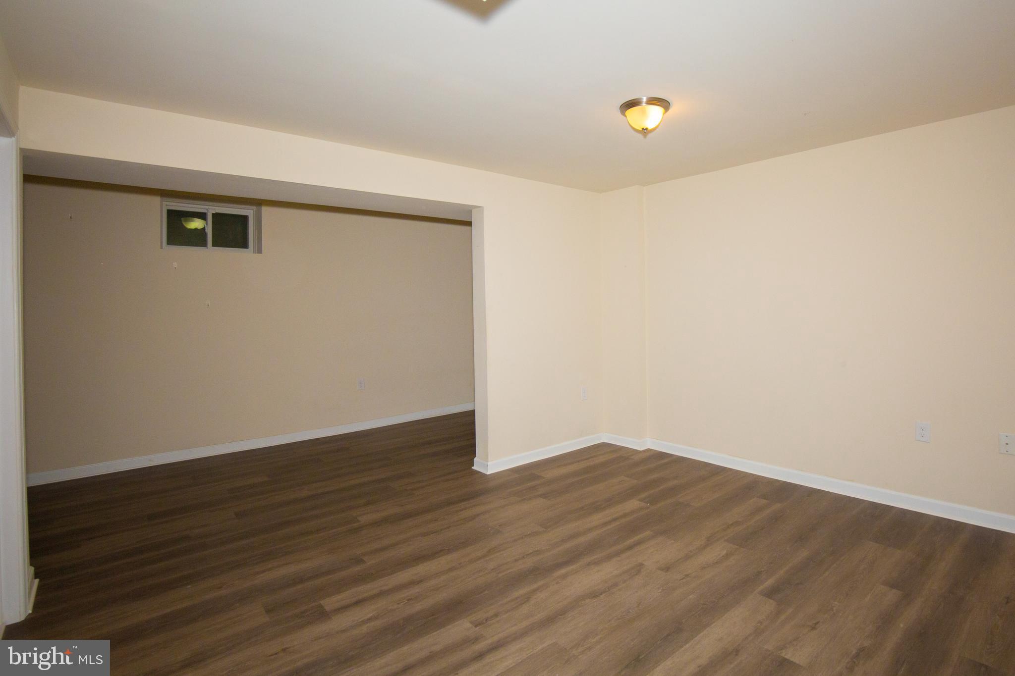 KENSINGTON TERRACE - Residential Lease