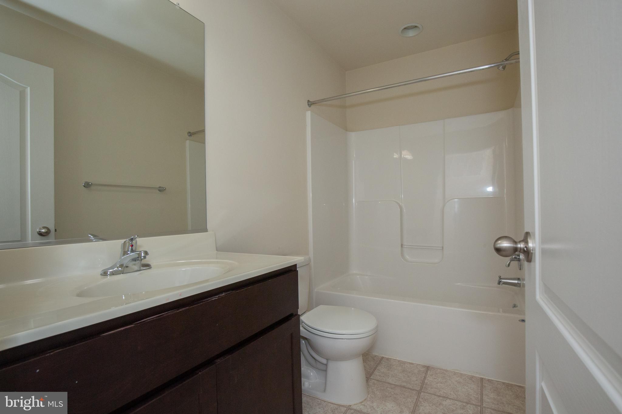 KENSINGTON TERRACE - Residential Lease