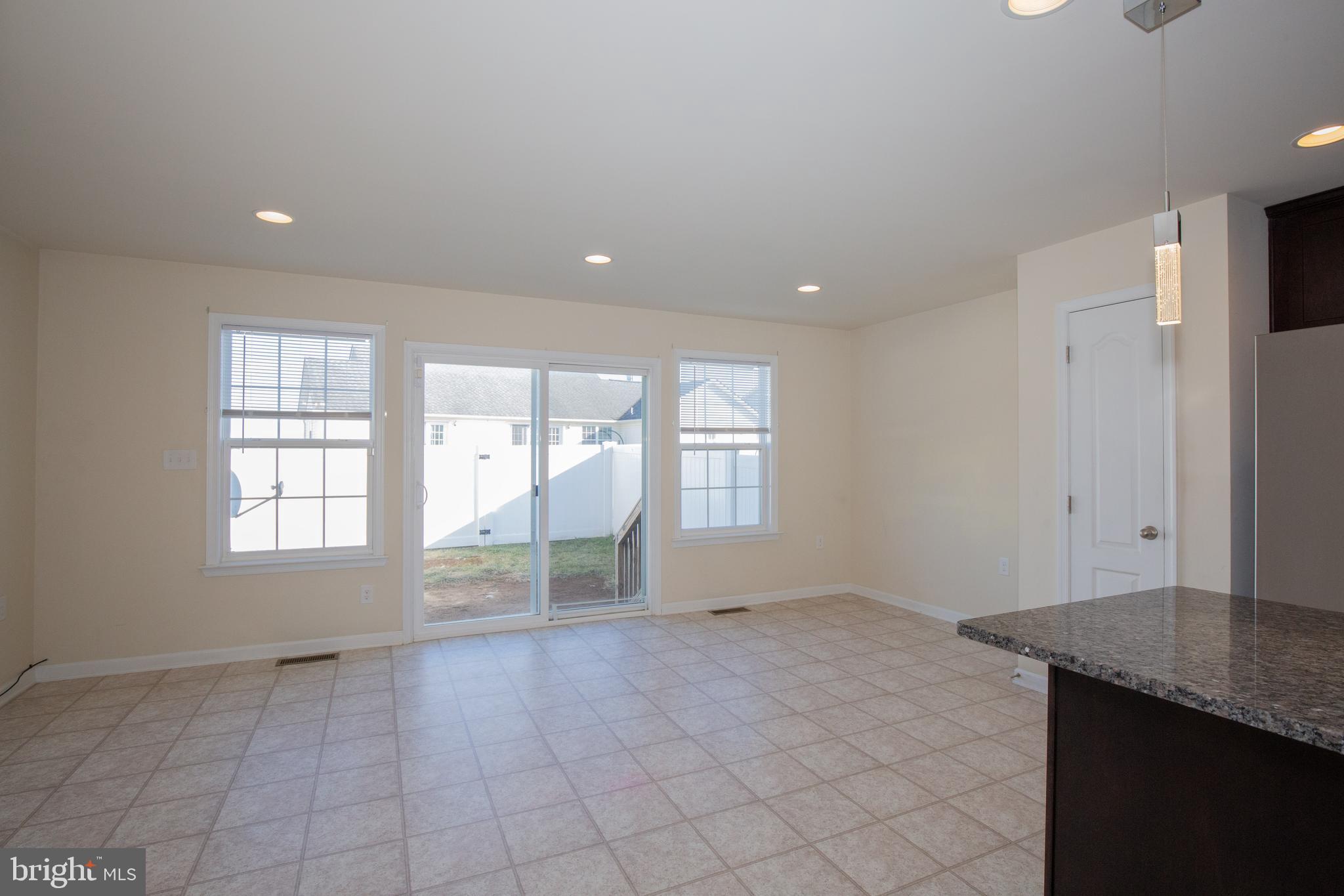 KENSINGTON TERRACE - Residential Lease