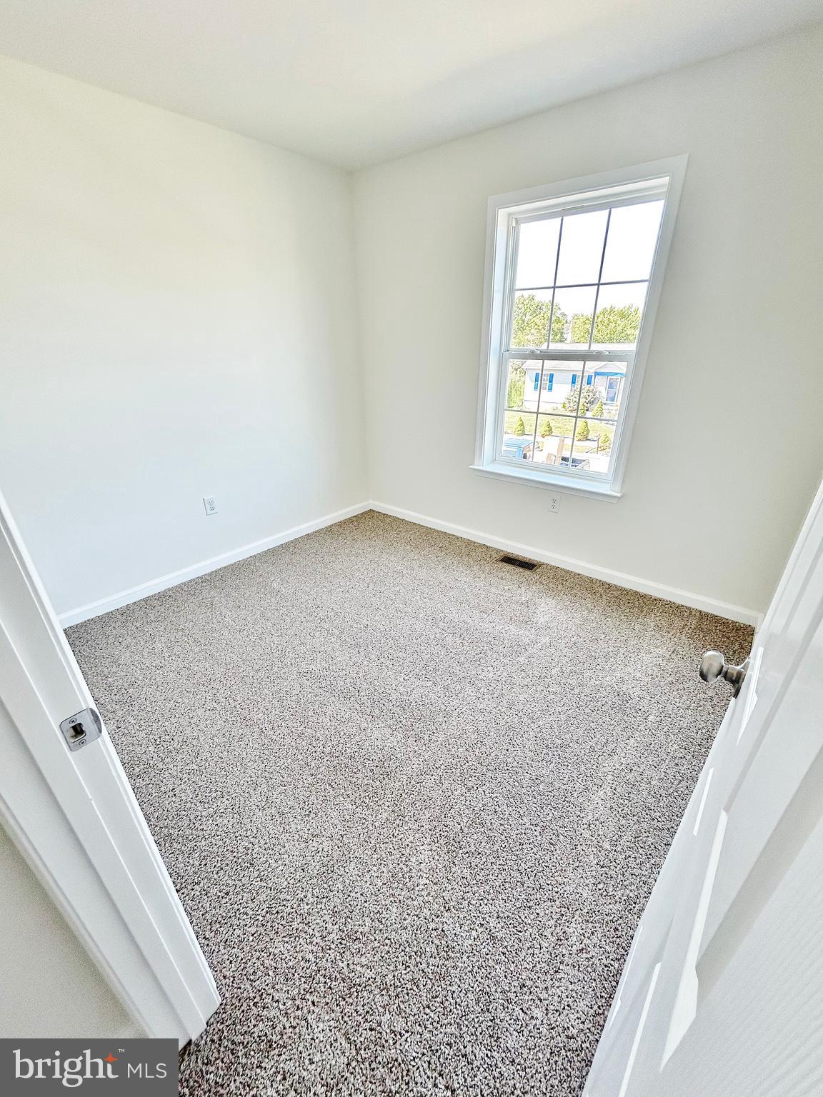 FOXWOOD GLEN - Residential