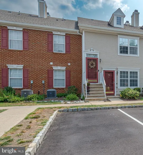 203 Castleton Ct, Pennington, NJ MLS: NJME2074688