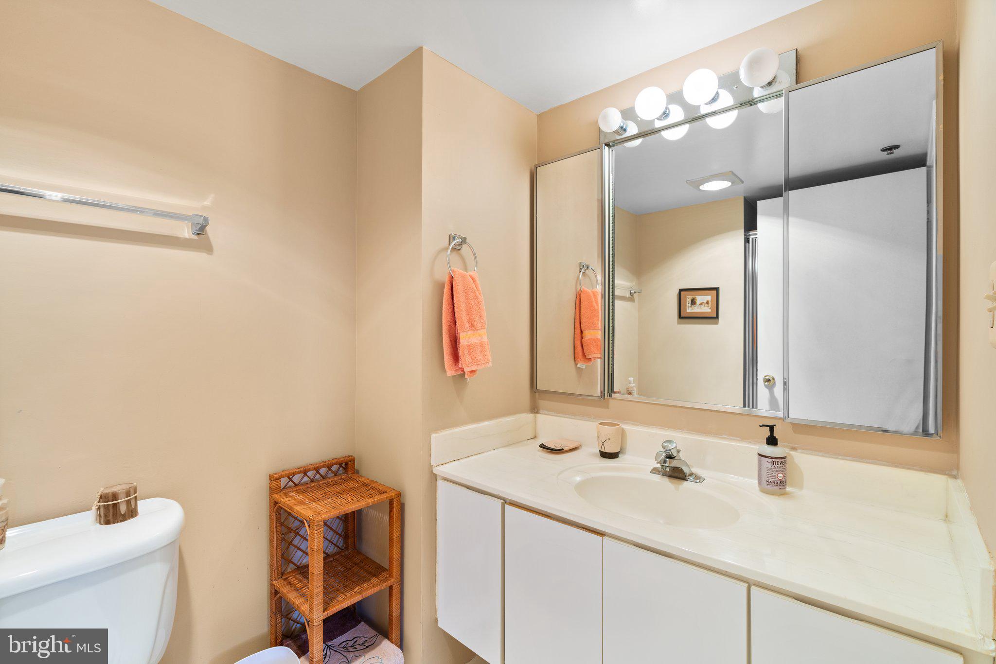 FAIRWAYS SOUTH - Residential