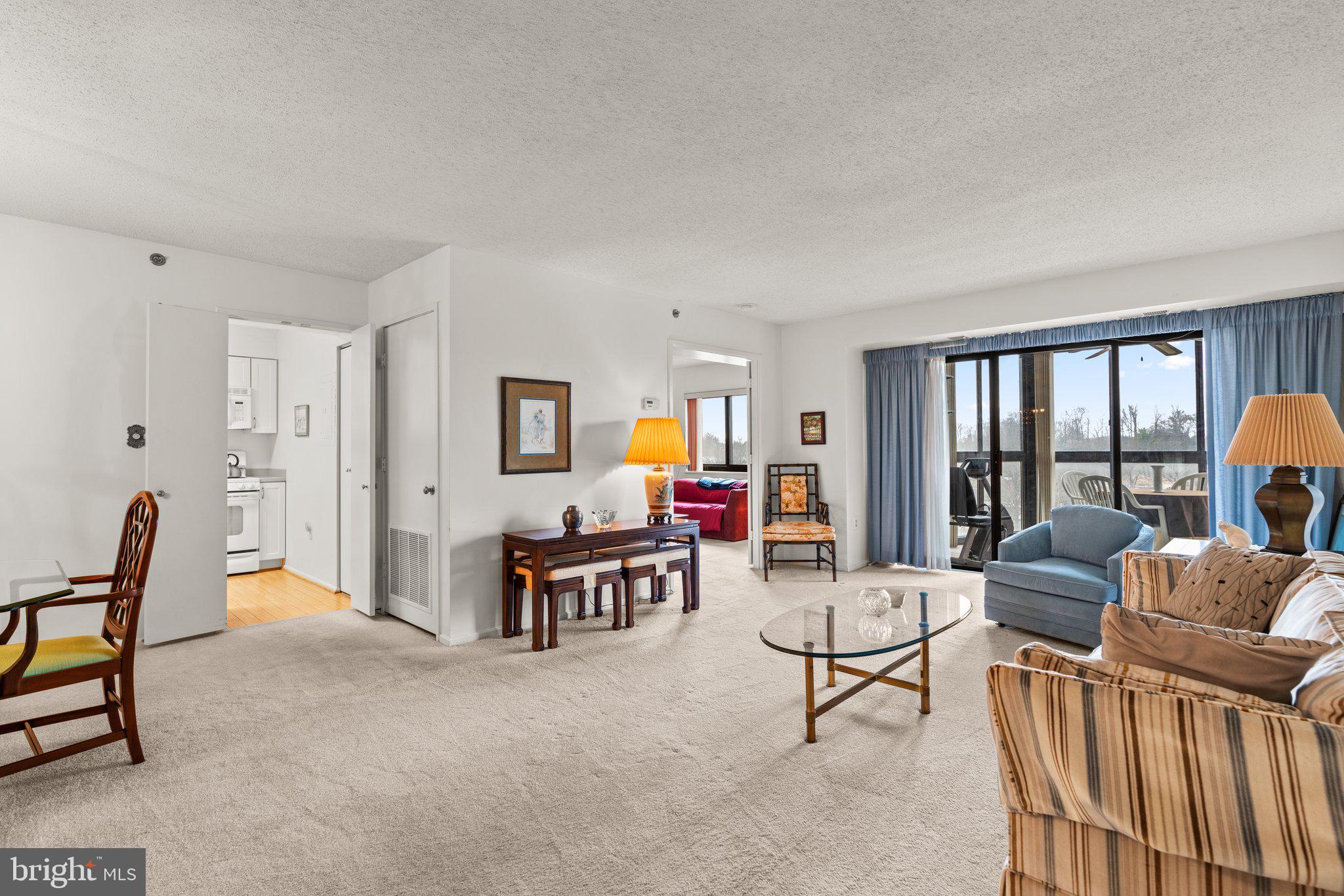 FAIRWAYS SOUTH - Residential