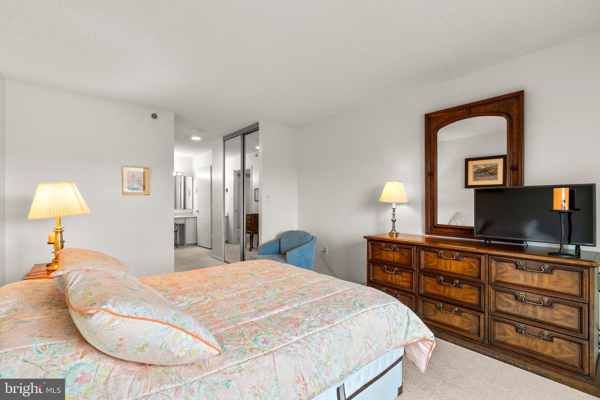 FAIRWAYS SOUTH - Residential