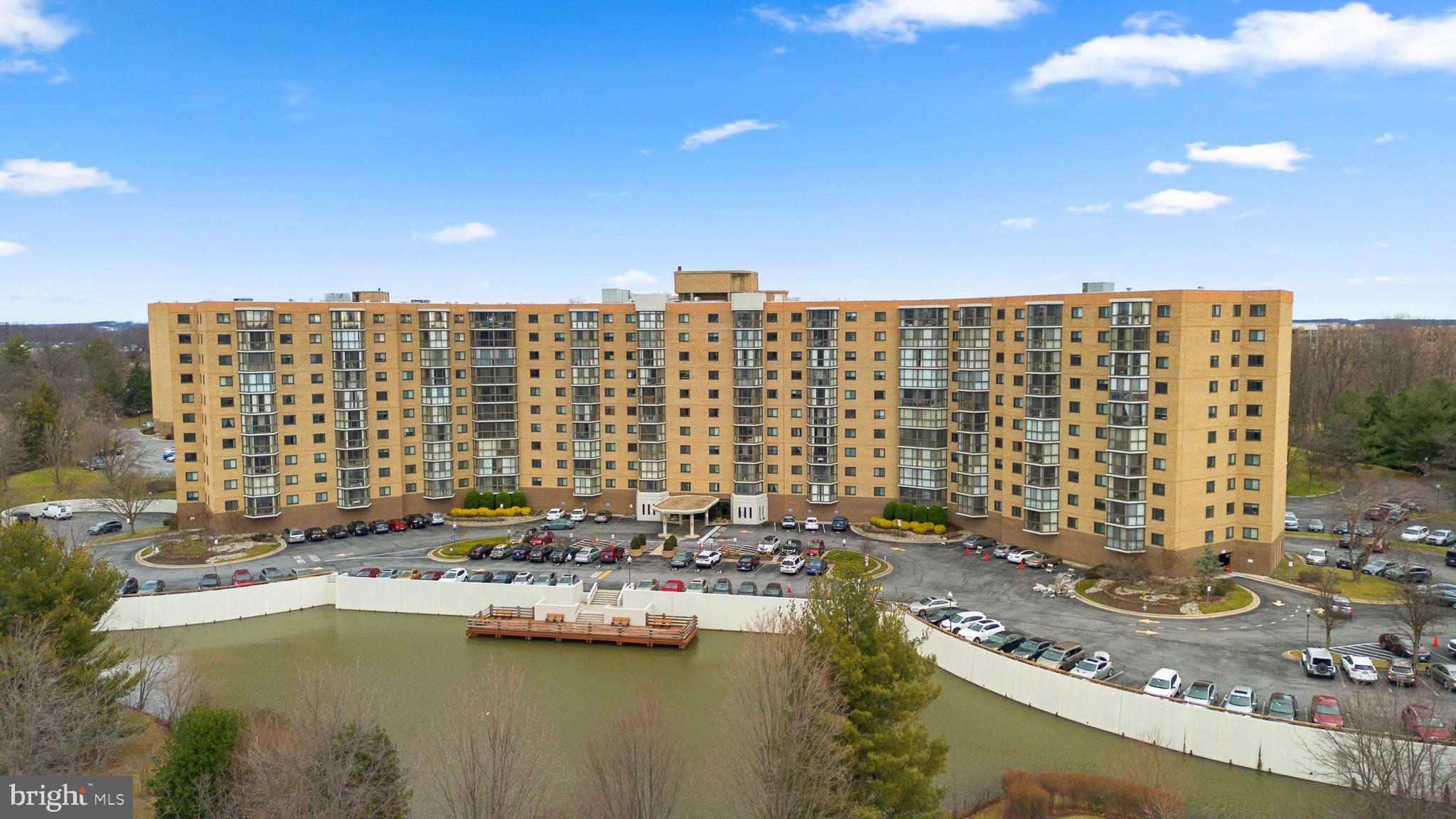 FAIRWAYS SOUTH - Residential