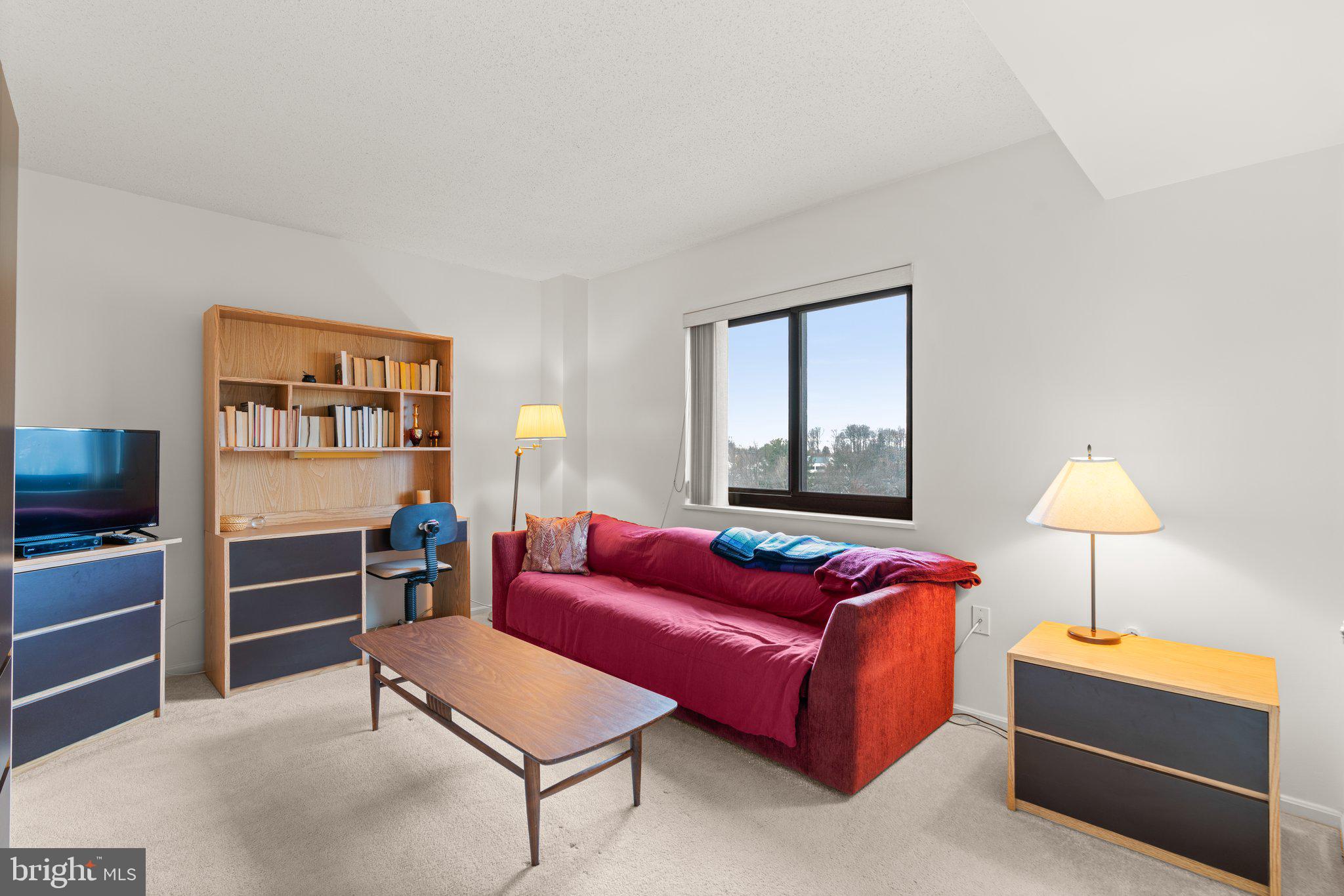 FAIRWAYS SOUTH - Residential