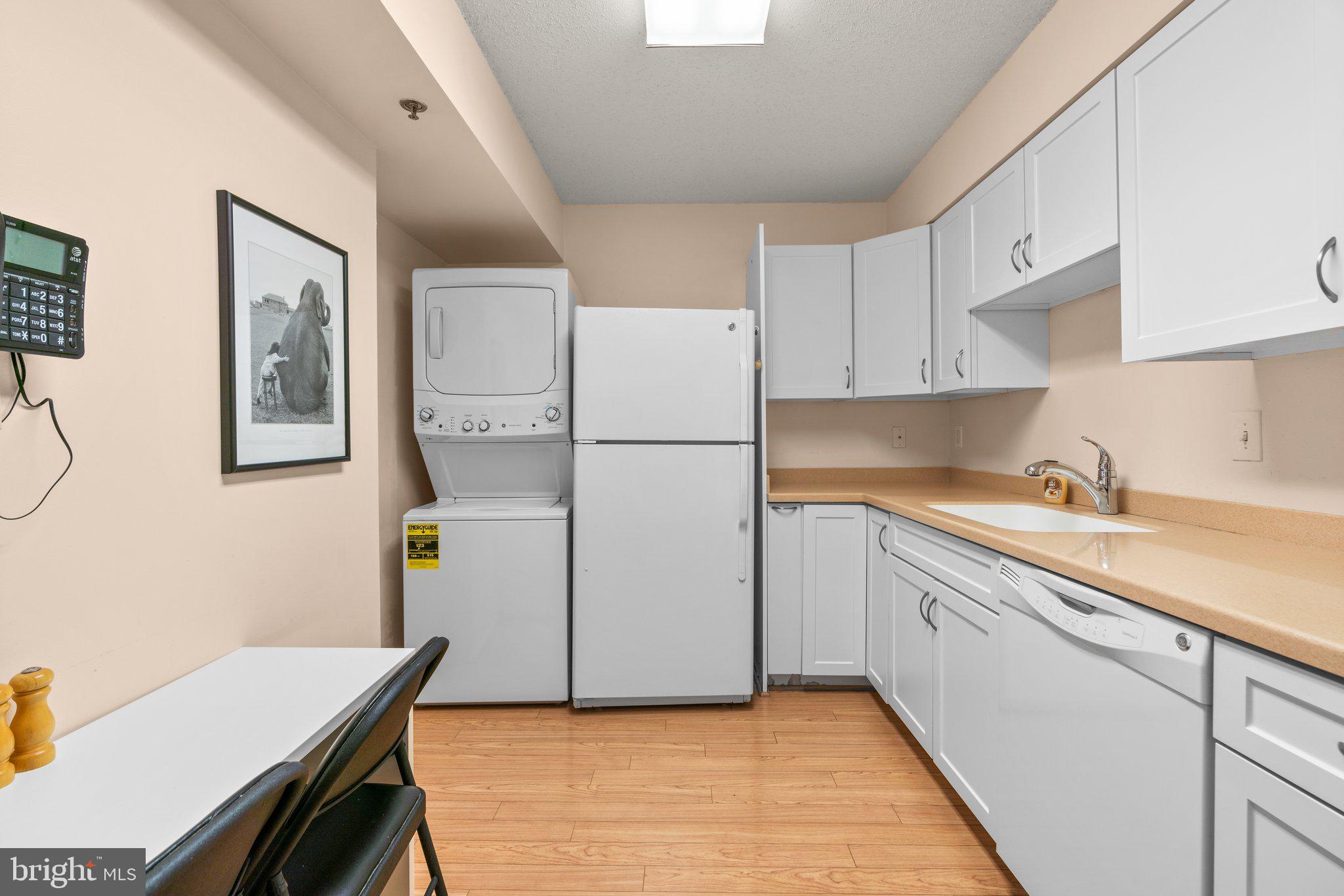 FAIRWAYS SOUTH - Residential