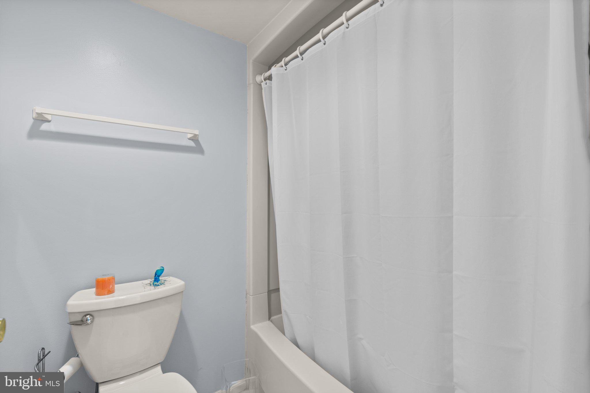 FAIRWAYS SOUTH - Residential