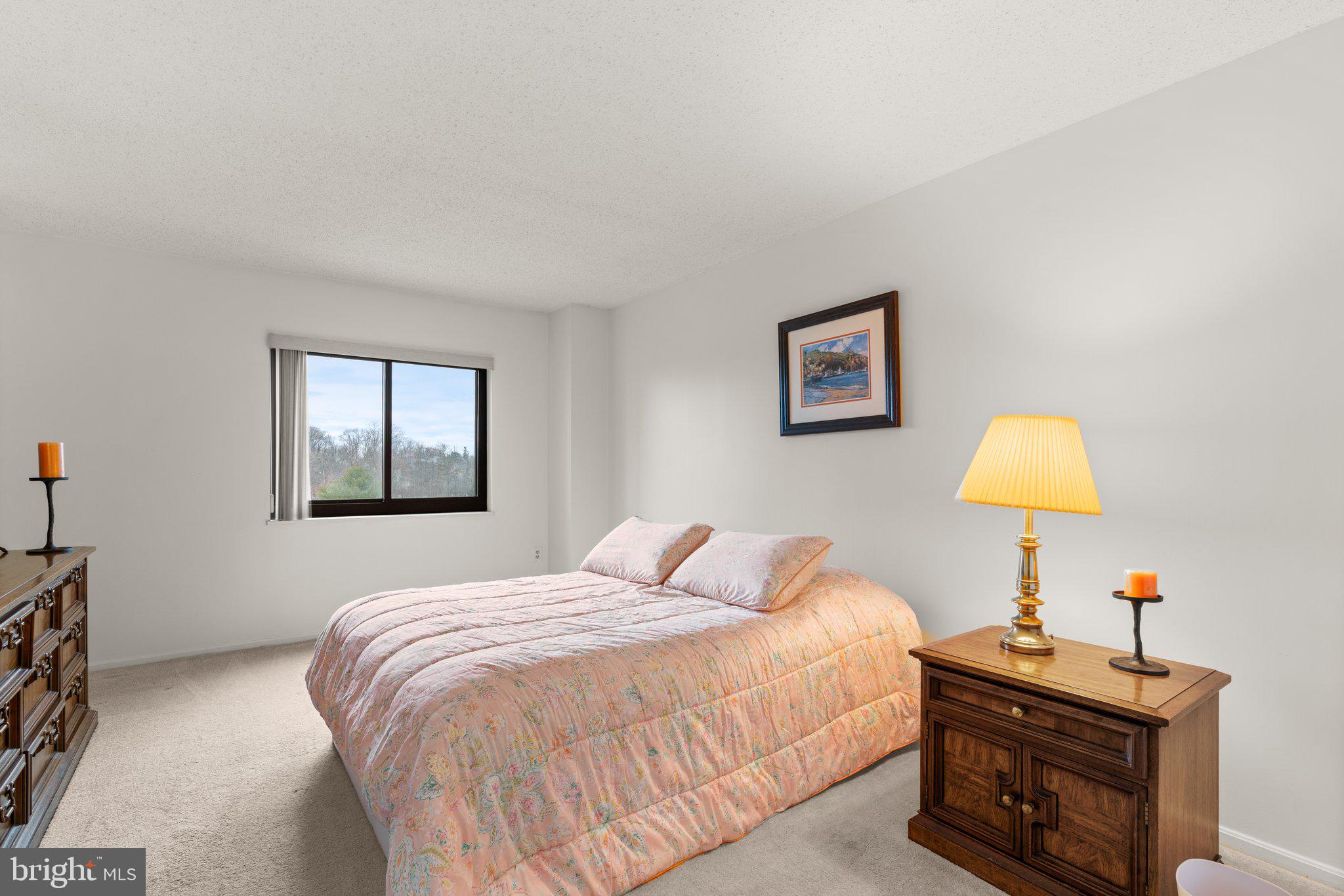 FAIRWAYS SOUTH - Residential