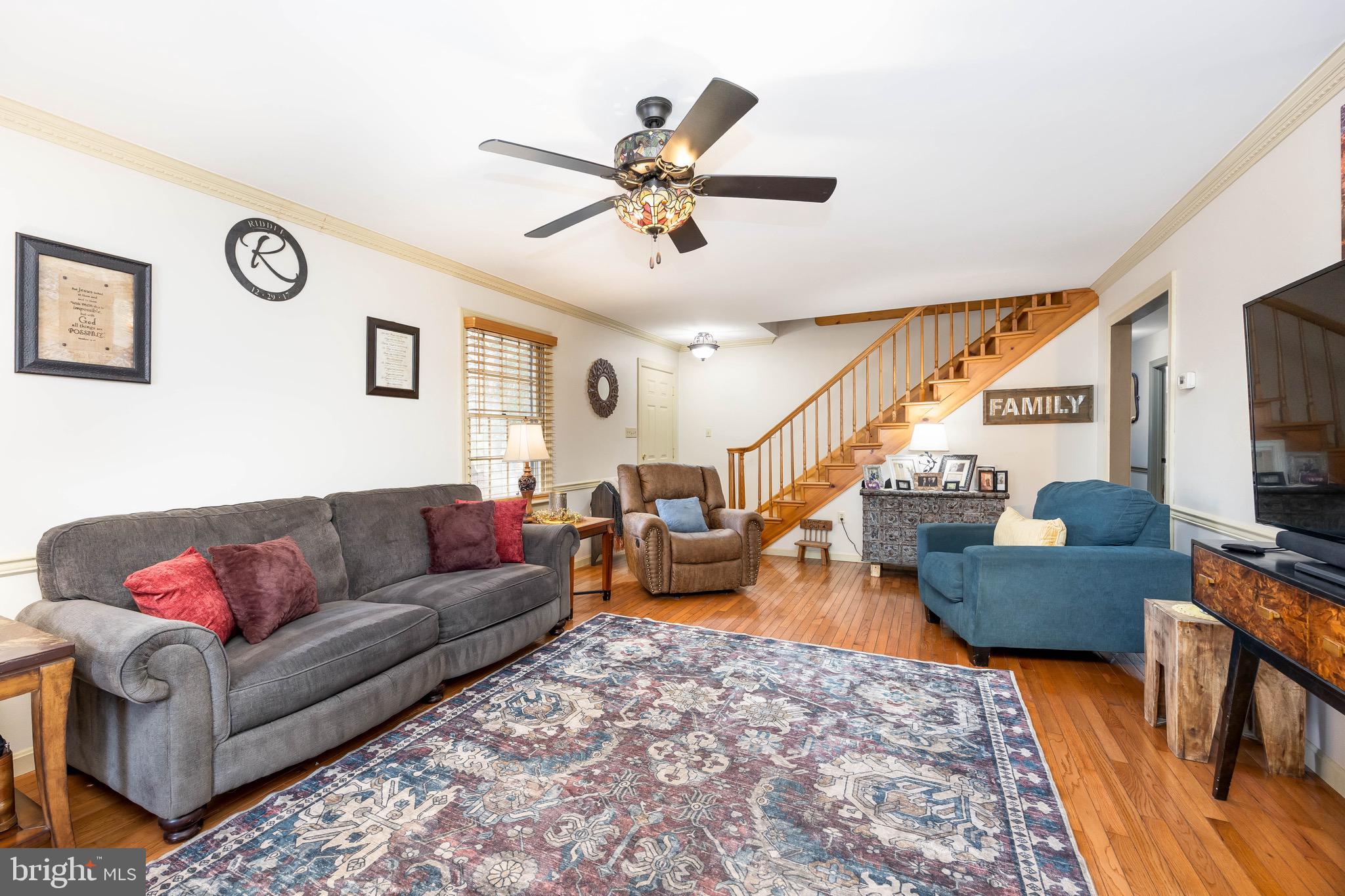 WATKINS POINTE EST - Residential