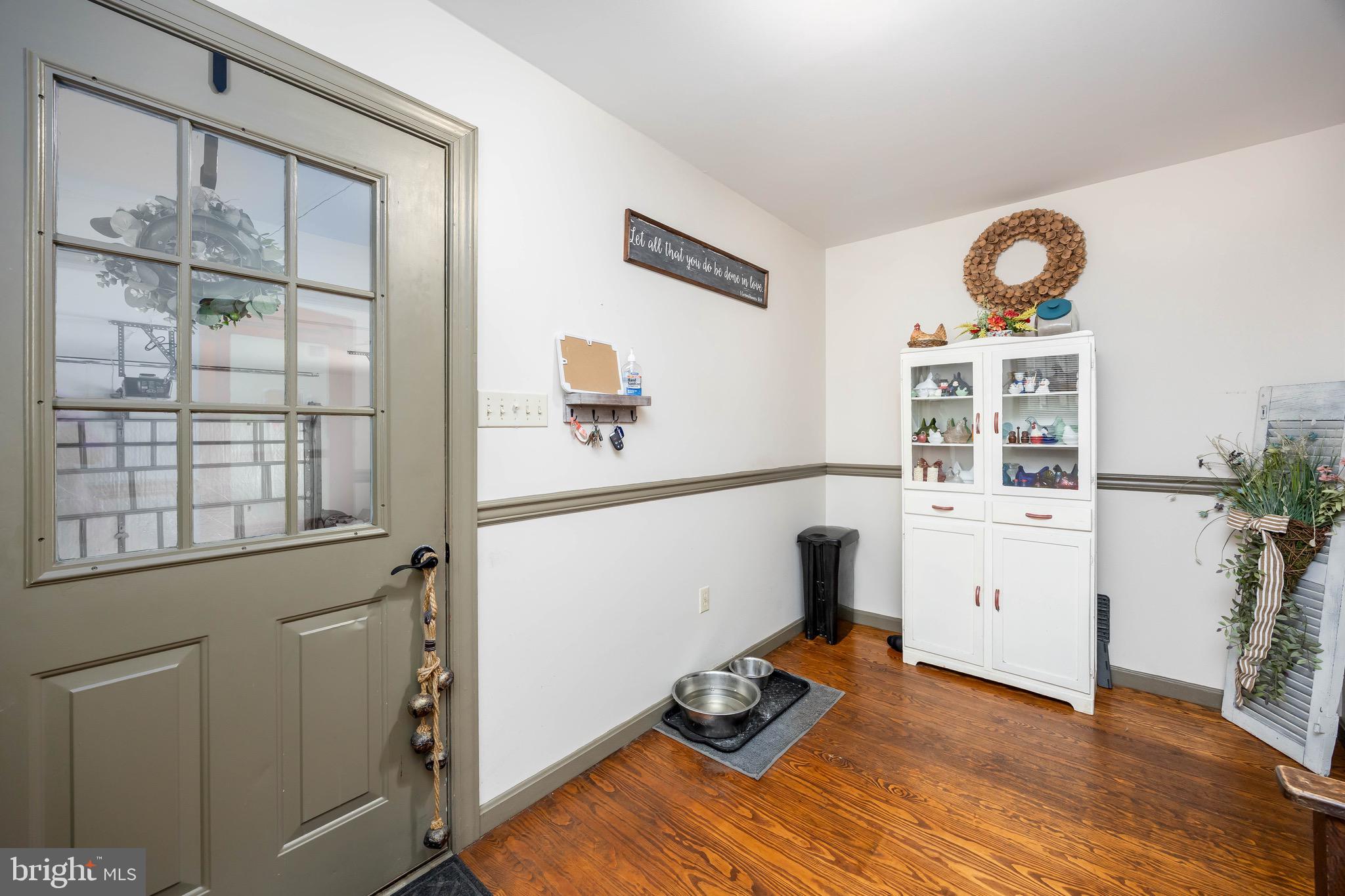 WATKINS POINTE EST - Residential