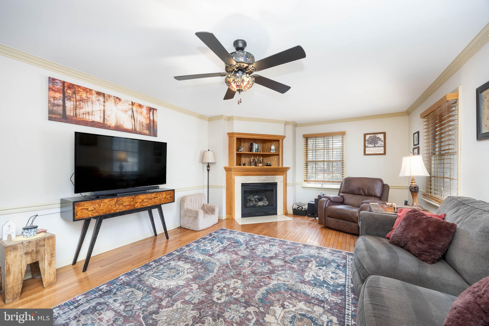 WATKINS POINTE EST - Residential