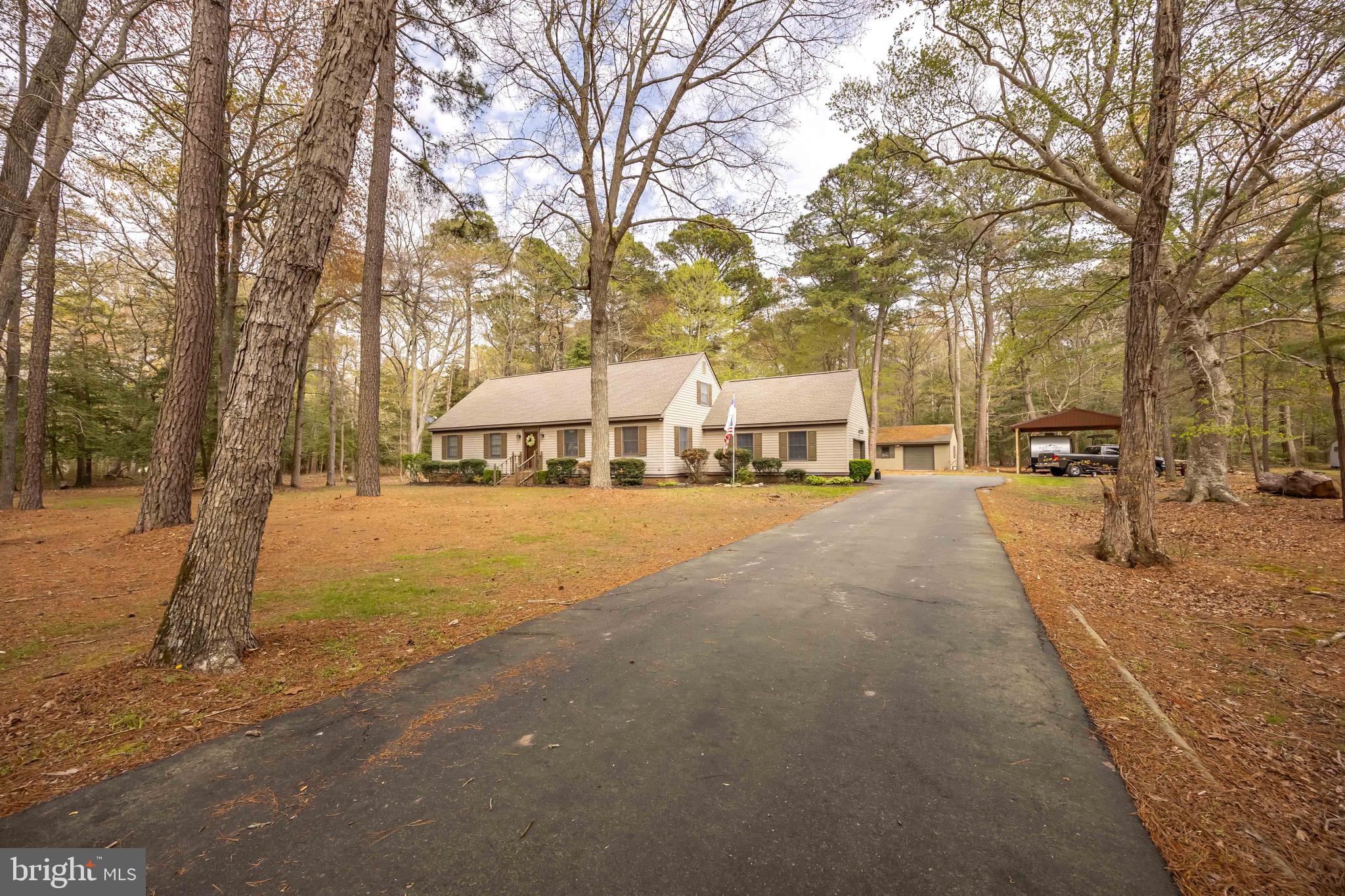 WATKINS POINTE EST - Residential