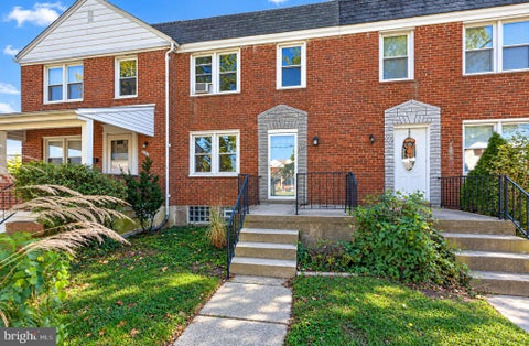 Townhouse For Rent - 7531 Holabird Avenue<br/> BALTIMORE, MD 21222