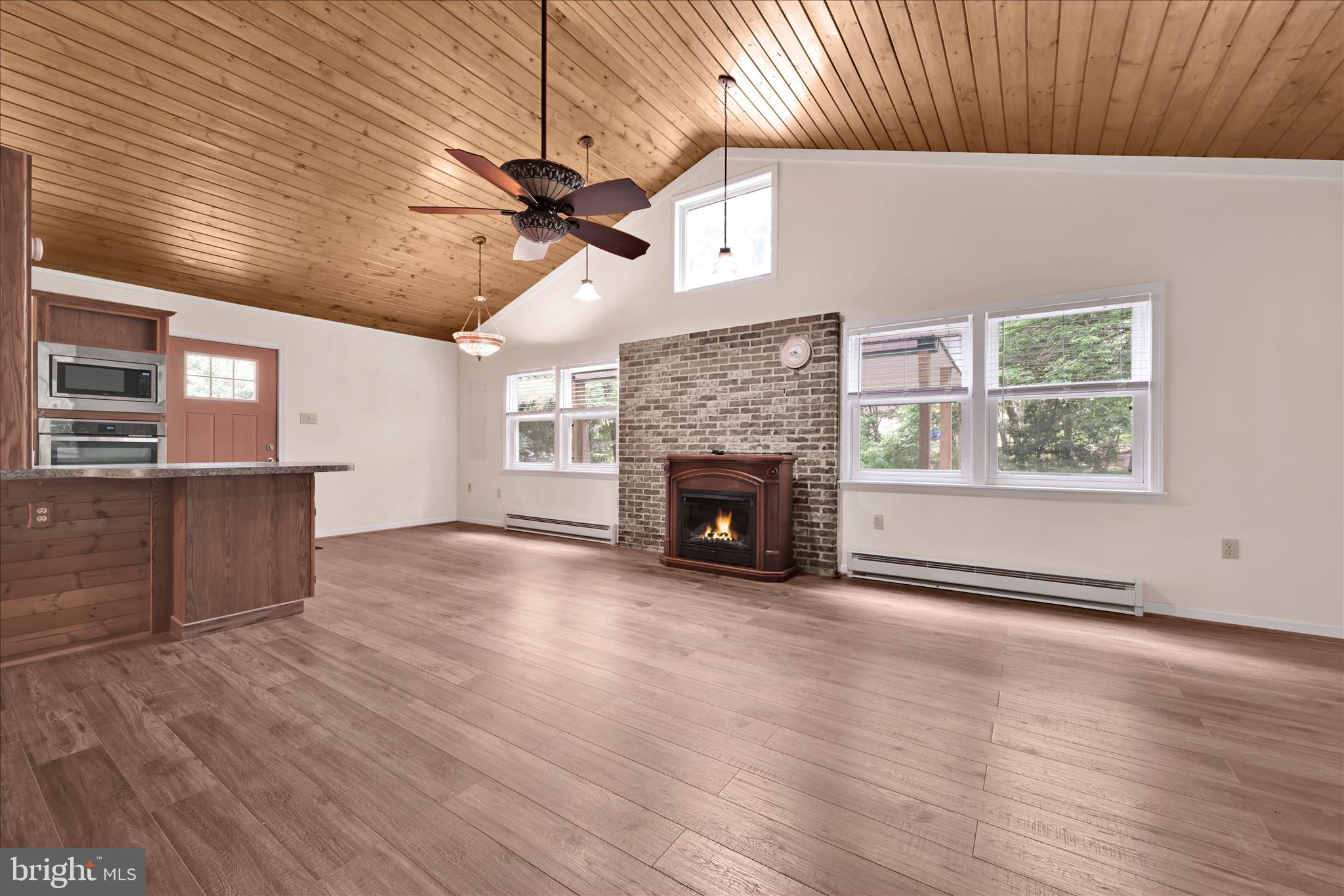 2310 EAGLE COVE