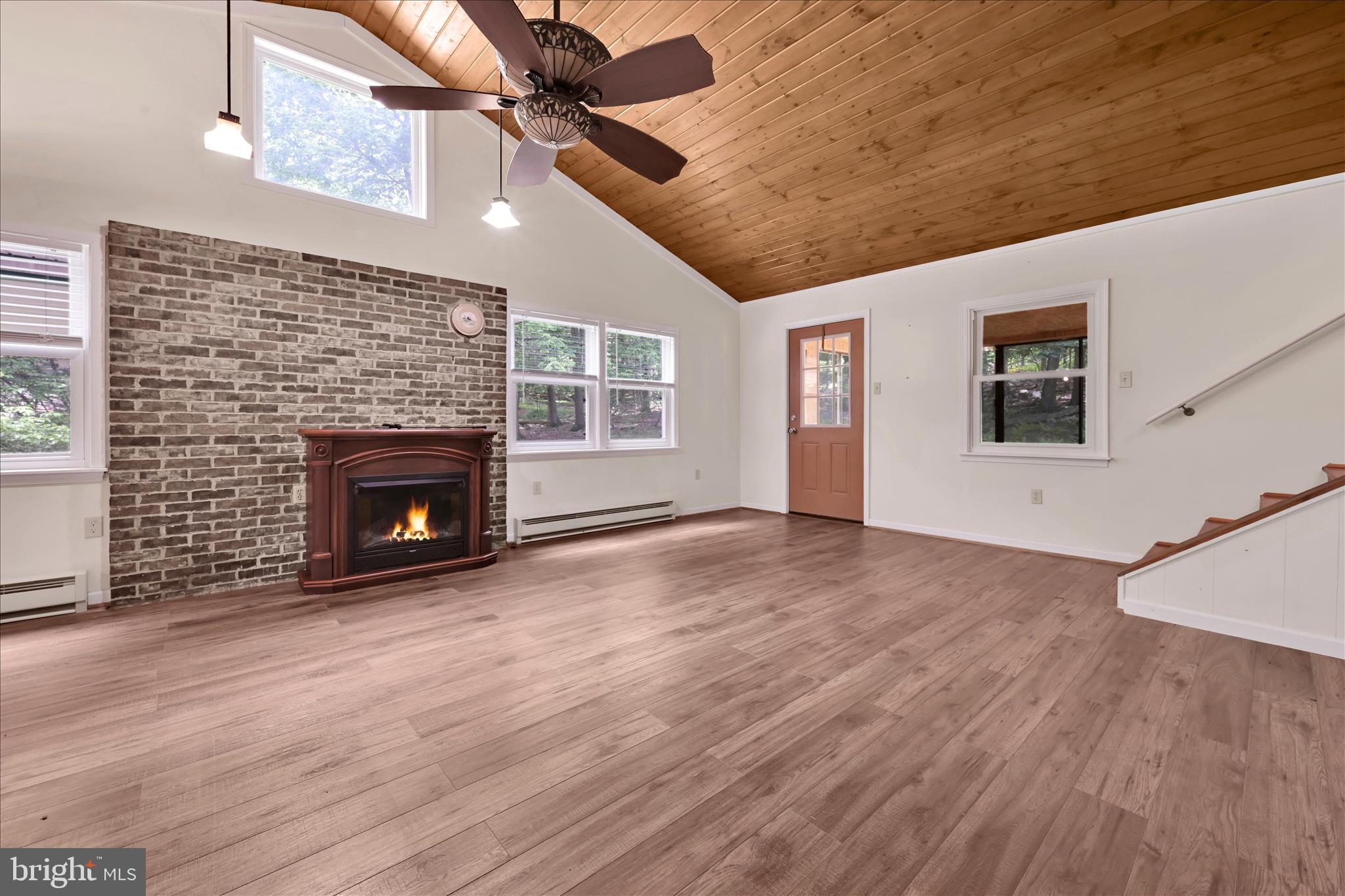 2310 EAGLE COVE
