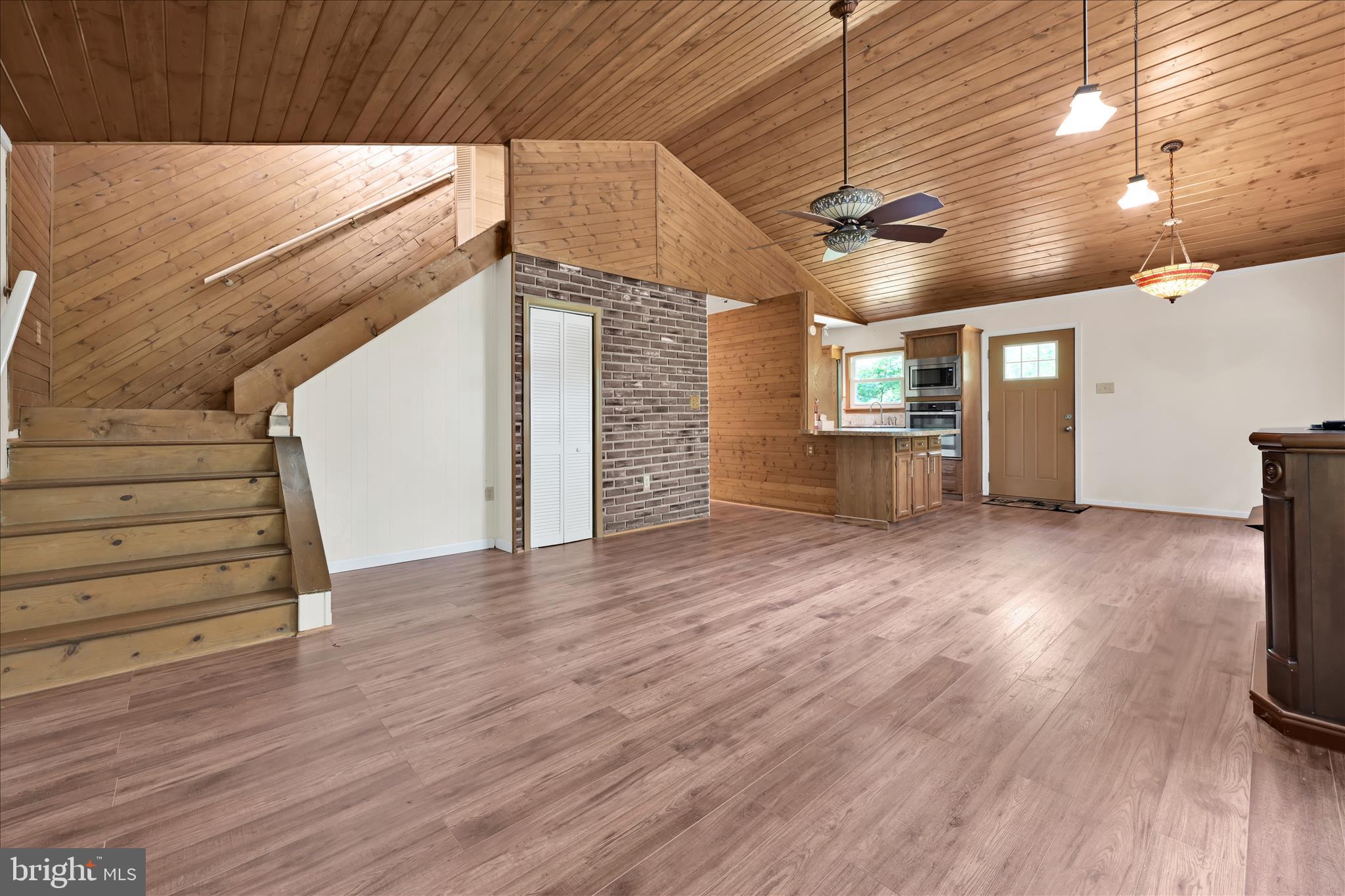 2310 EAGLE COVE