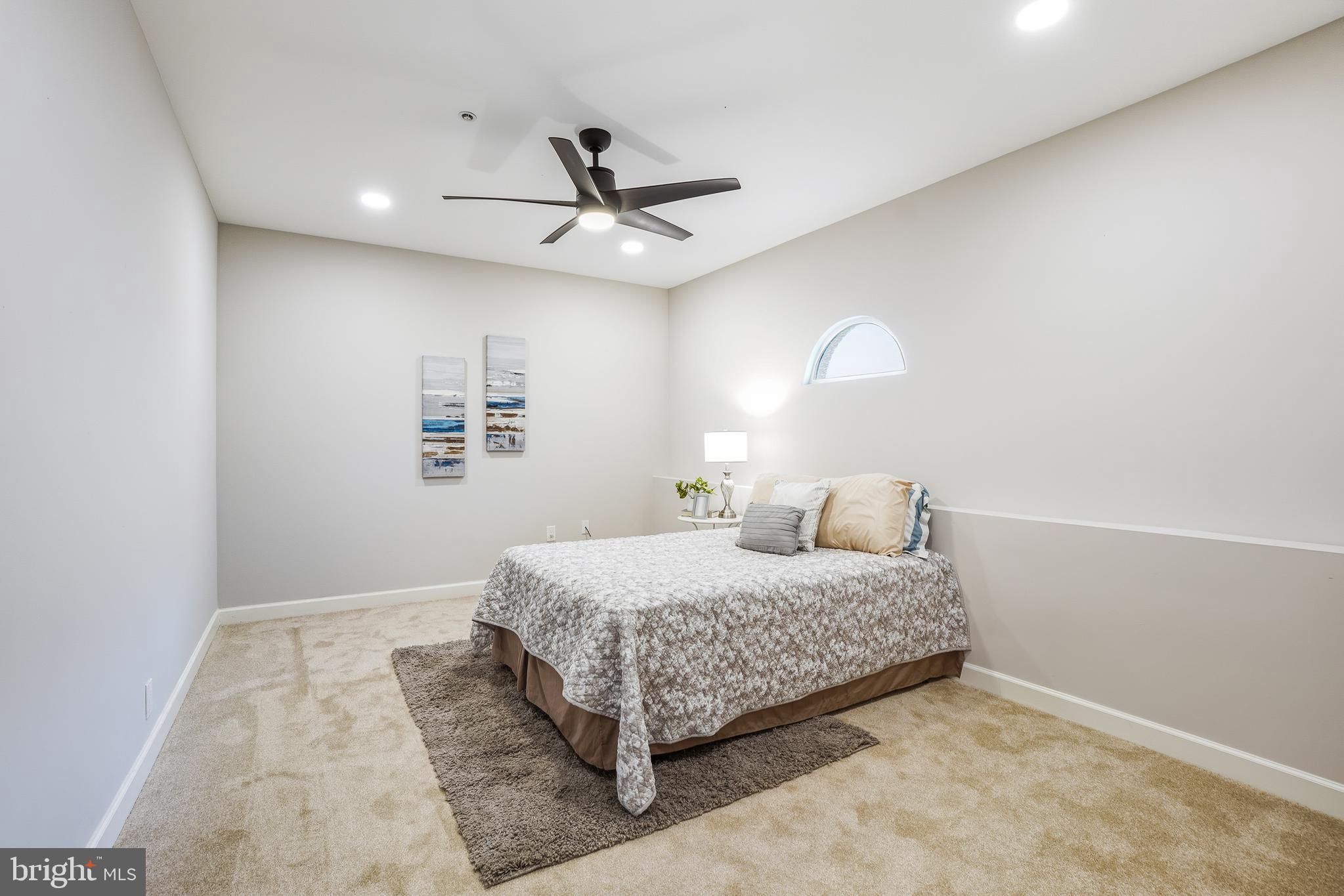 KING FARM WATKINS POND - Residential