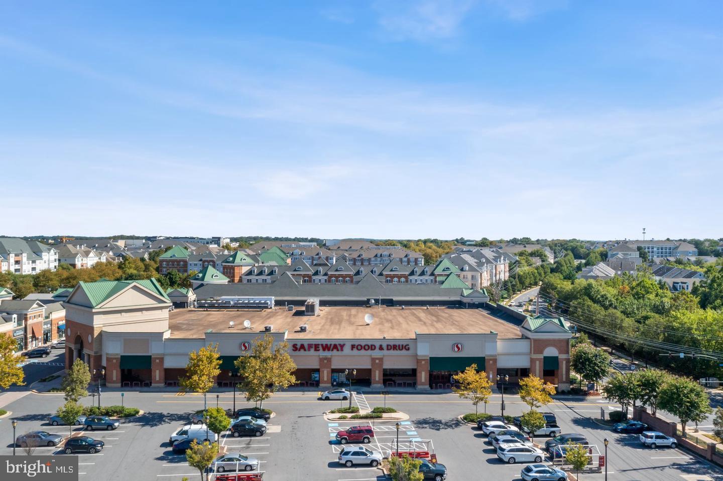 KING FARM WATKINS POND - Residential