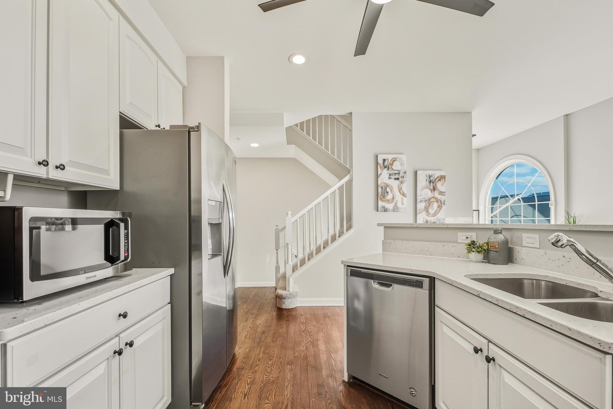 KING FARM WATKINS POND - Residential