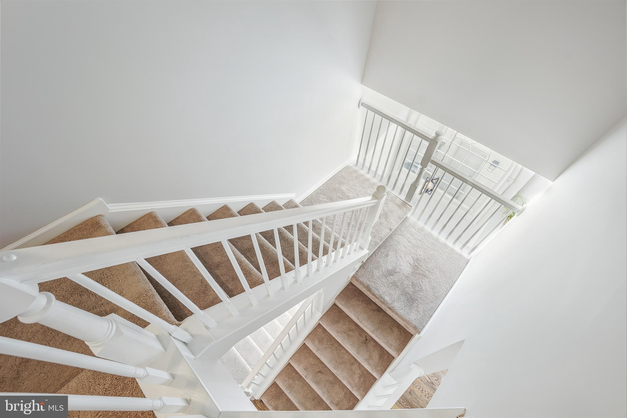 KING FARM WATKINS POND - Residential