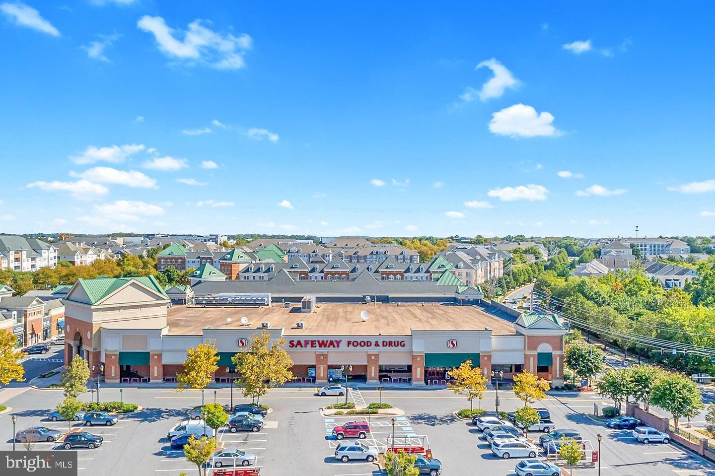 KING FARM WATKINS POND - Residential