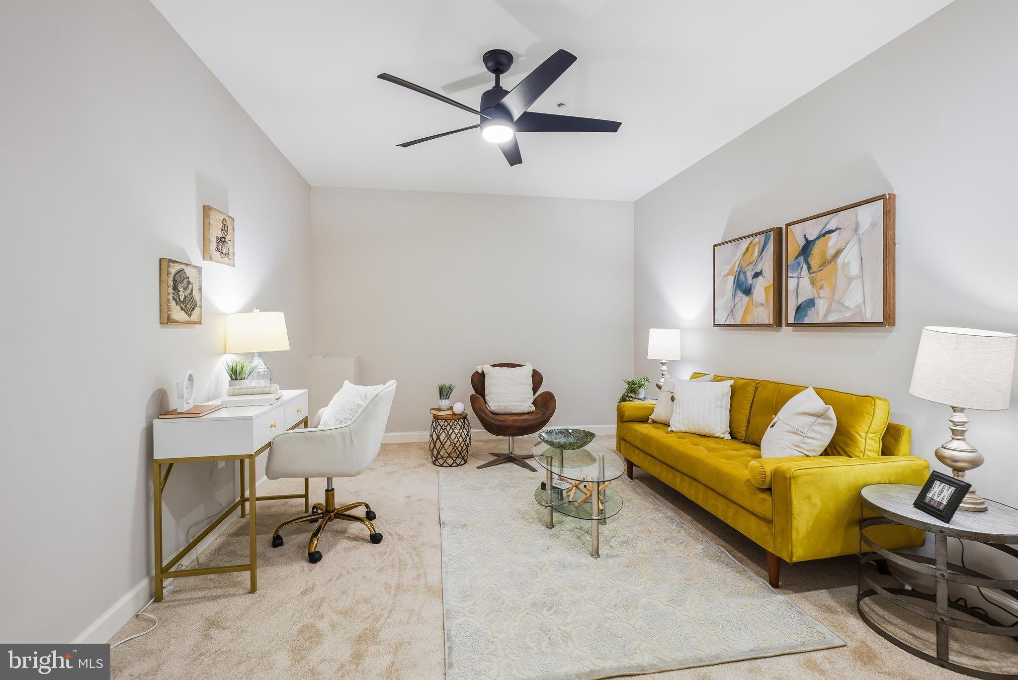 KING FARM WATKINS POND - Residential