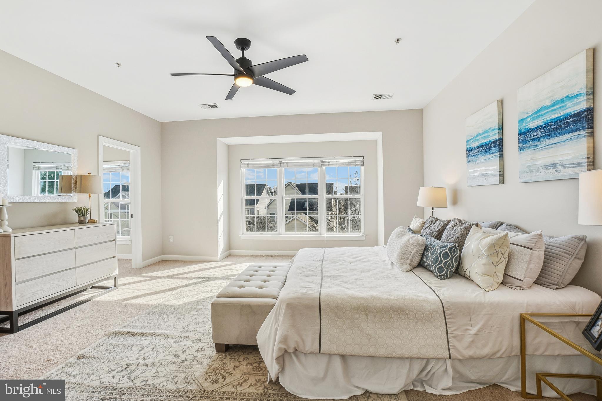 KING FARM WATKINS POND - Residential