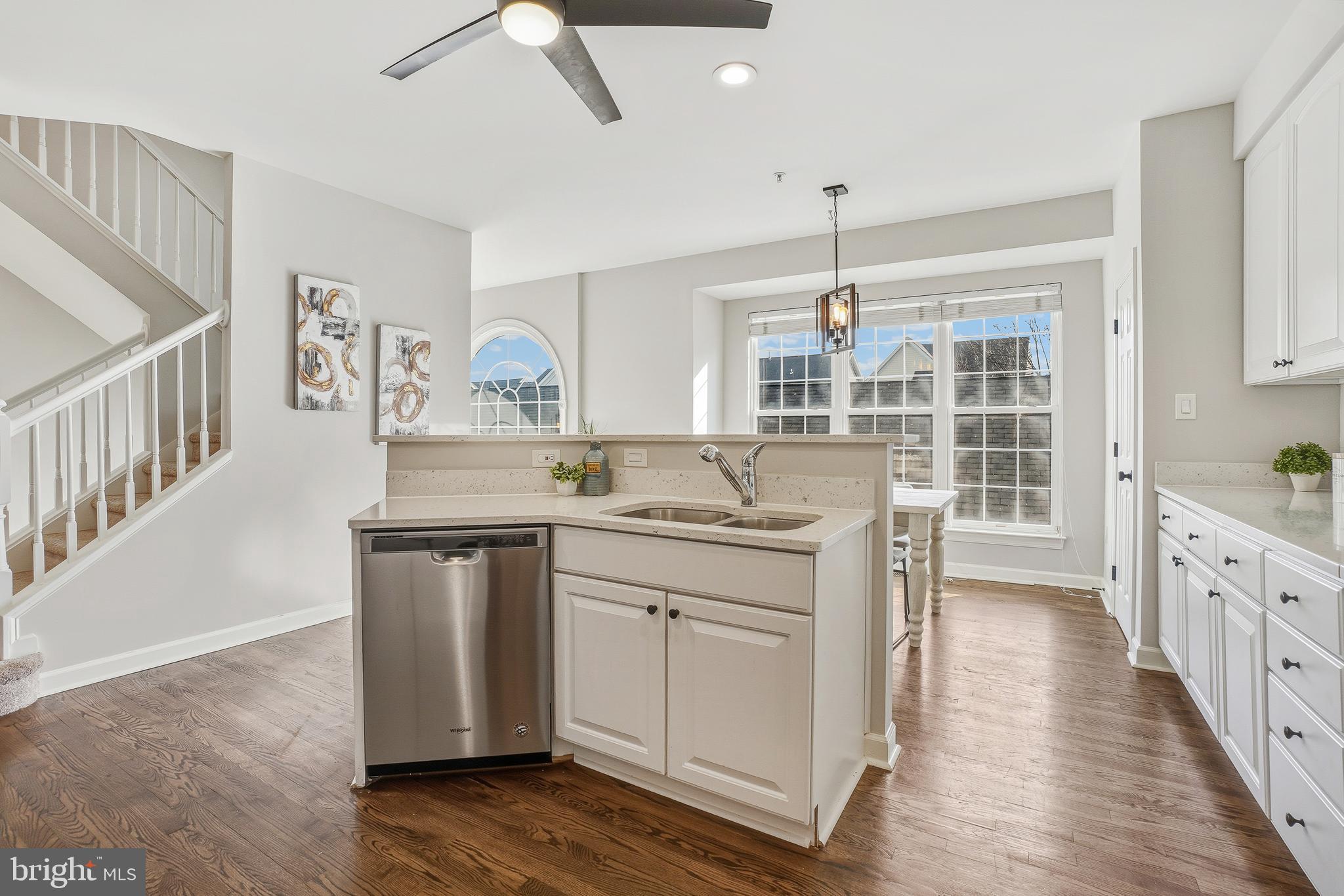 KING FARM WATKINS POND - Residential