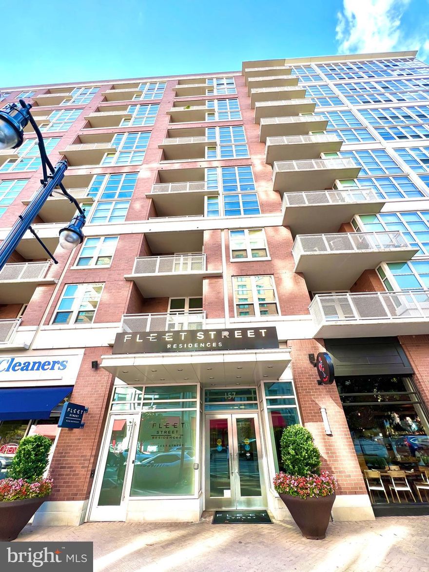 Please ask about up to  $10,000 down payment & closing cost!
Holiday Special - $5000 buyer credit for contract ratified by labor day!

You deserve this one-of-a-kind property at the National Harbor. This beautifully well-maintained one-bedroom one-bath is located in the Fleet Street Condominium, a brick front building located in the downtown section of the Harbor. The unit conveys TWO assigned parking spaces, which is extremely rare. Natural lighting pours through this open & spacious floor plan which features high ceilings, huge windows, a gourmet kitchen with tons of storage, SS Appliances, granite countertops, and hardwood flooring throughout the living area. The bedroom is large and offers two custom closets.  Step out onto the large private balcony to relax and enjoy some fresh air. Take the elevator down to the private underground garage to access your two adjacent parking spaces.  Enjoy all that National Harbor has to offer including shopping, dining, entertainment, the waterfront, and access to MGM.

Please ask about up to  $10,000 down payment & closing cost!
Holiday Special - $5000 buyer credit for contract ratified by labor day!