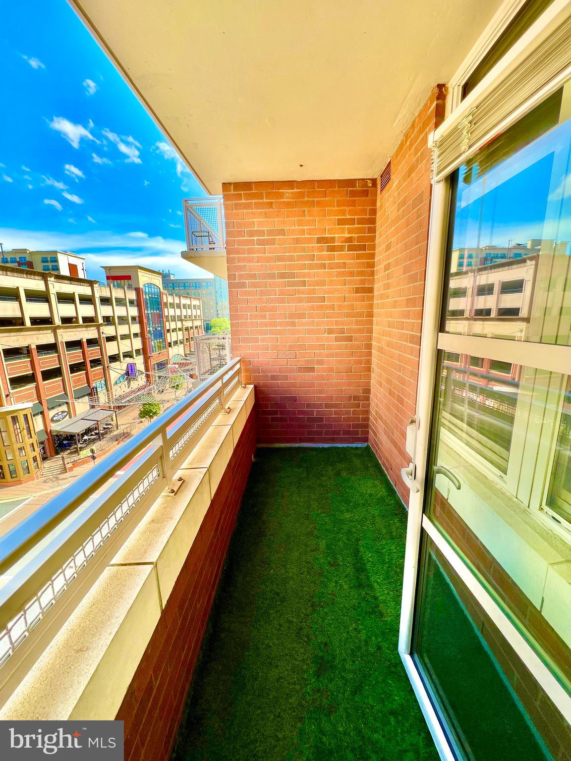 NATIONAL HARBOR - Residential