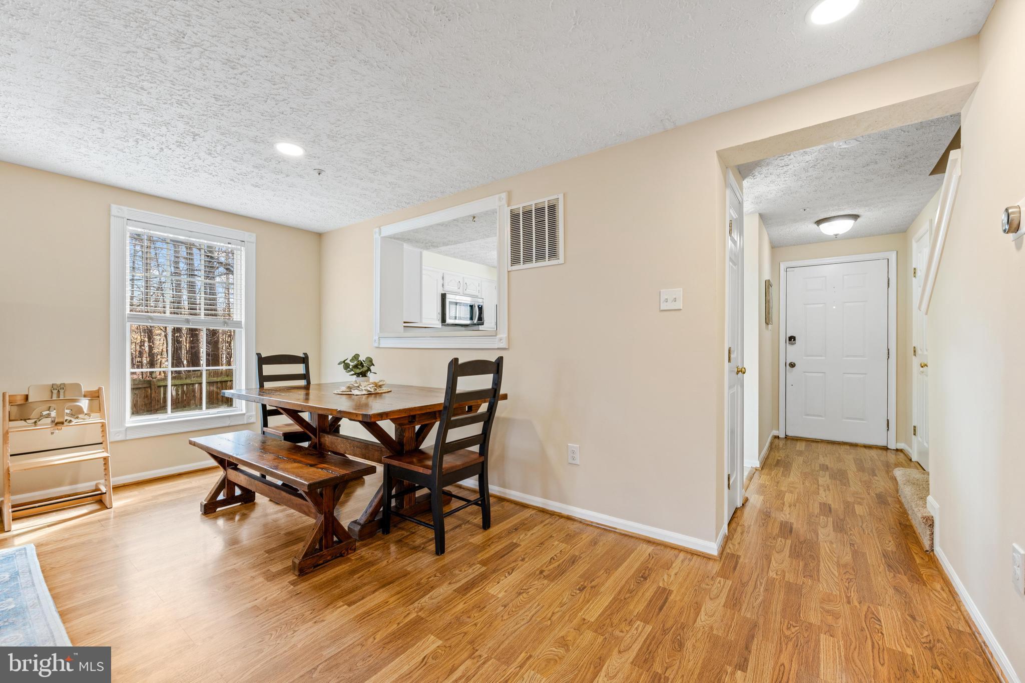 FOUR SEASONS ESTATES - Residential