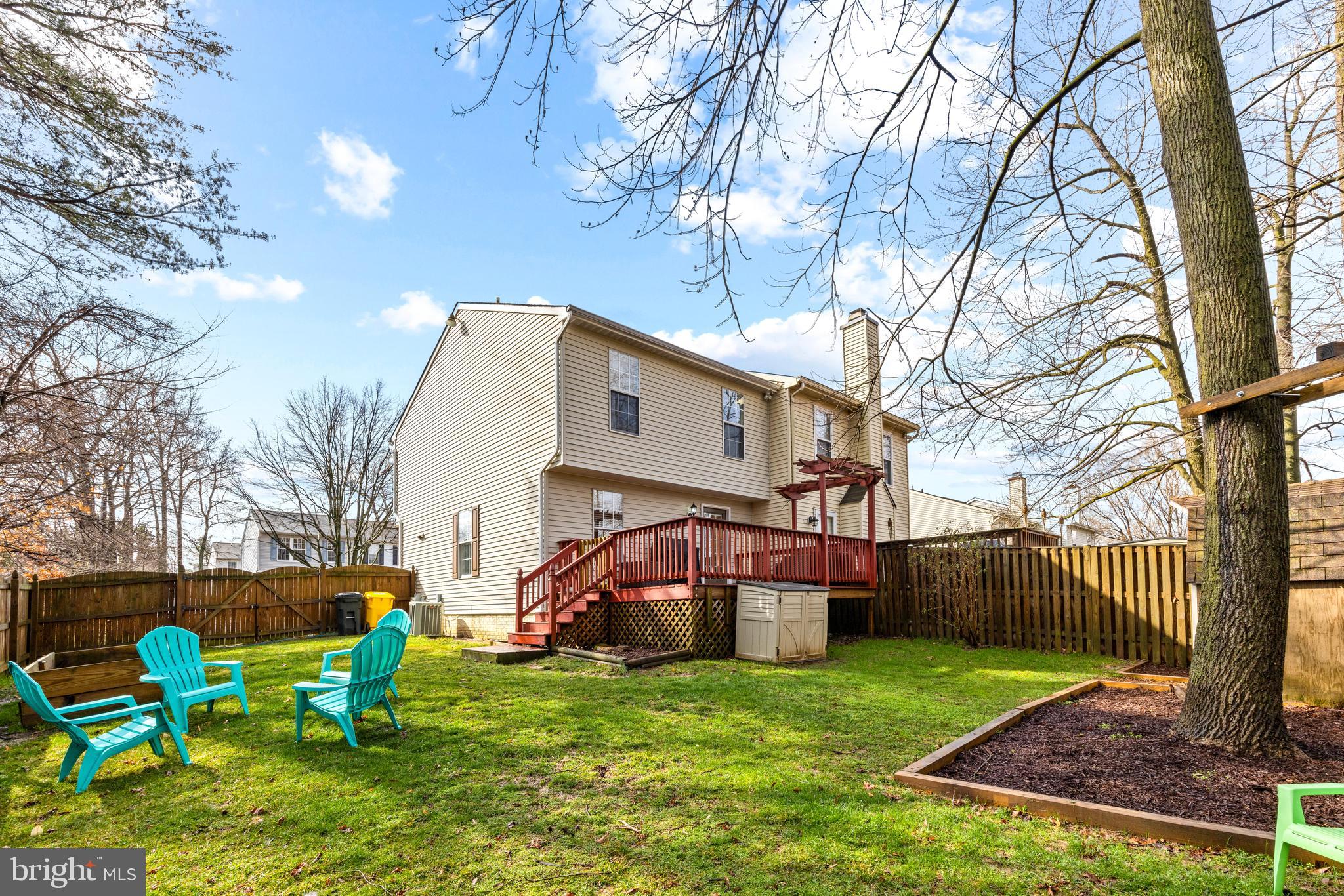 FOUR SEASONS ESTATES - Residential