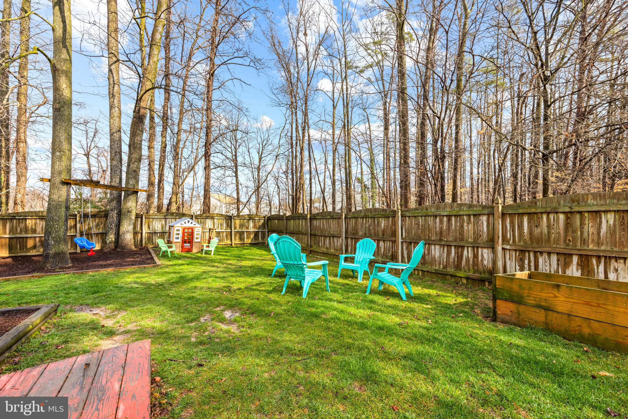 FOUR SEASONS ESTATES - Residential