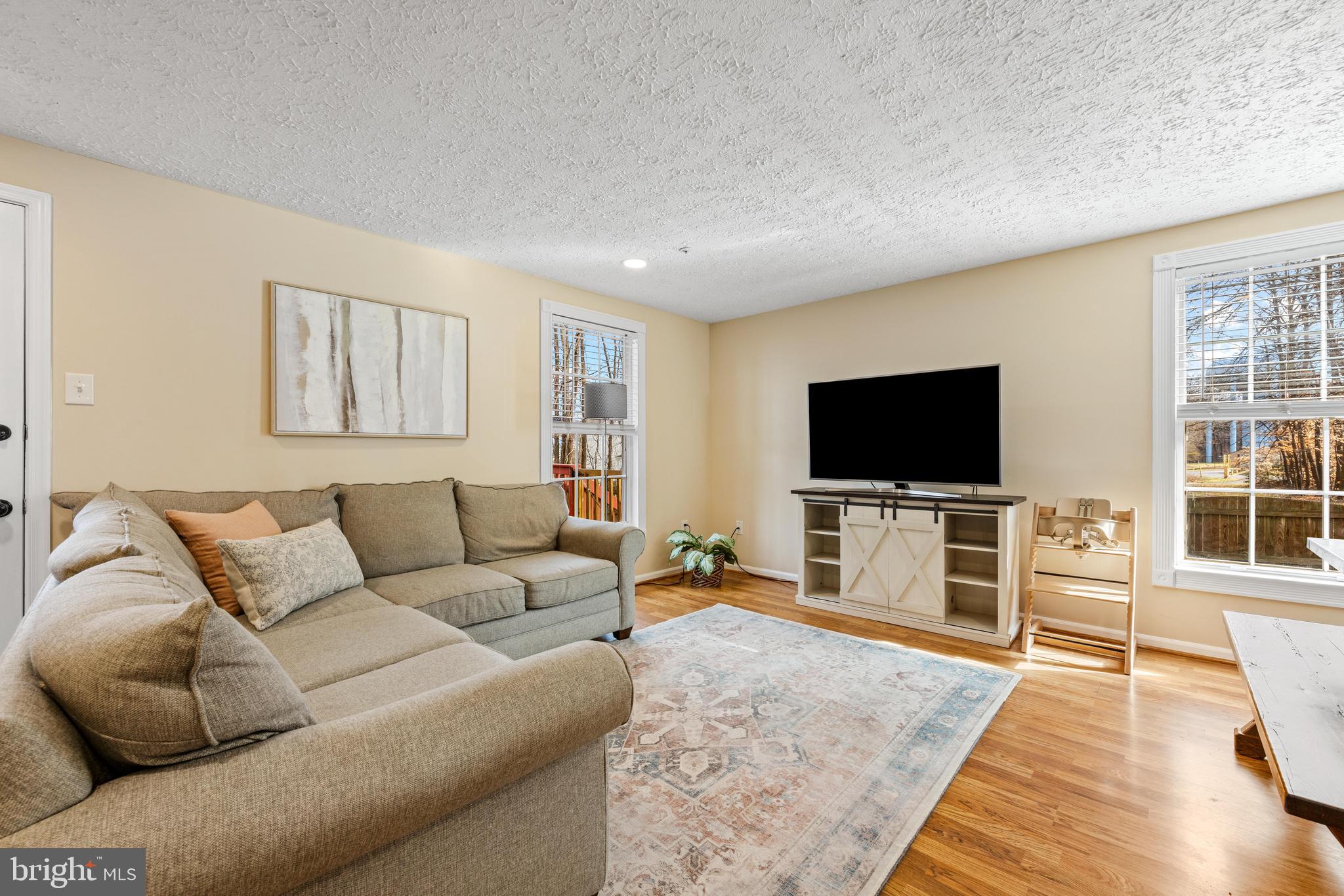 FOUR SEASONS ESTATES - Residential