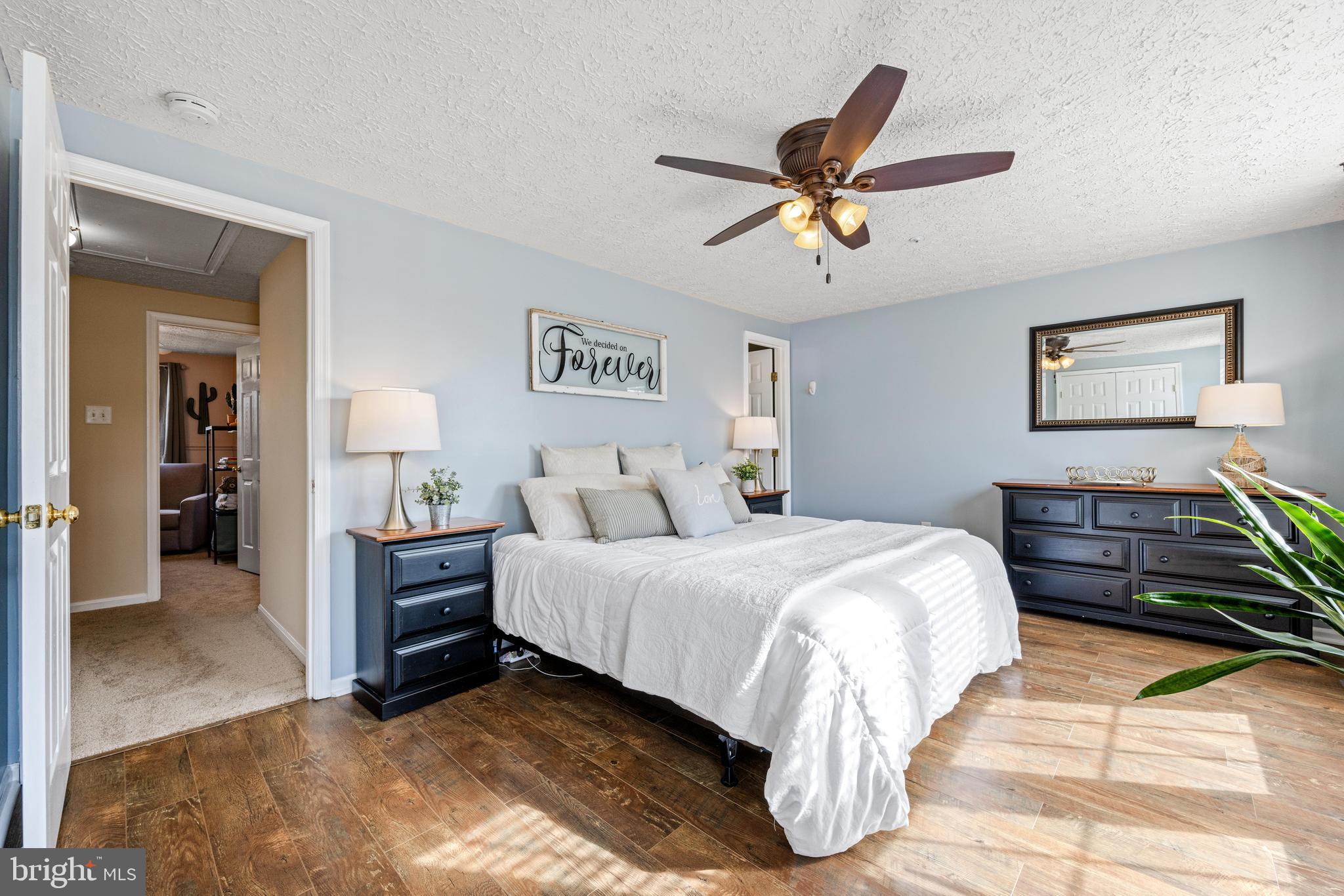 FOUR SEASONS ESTATES - Residential